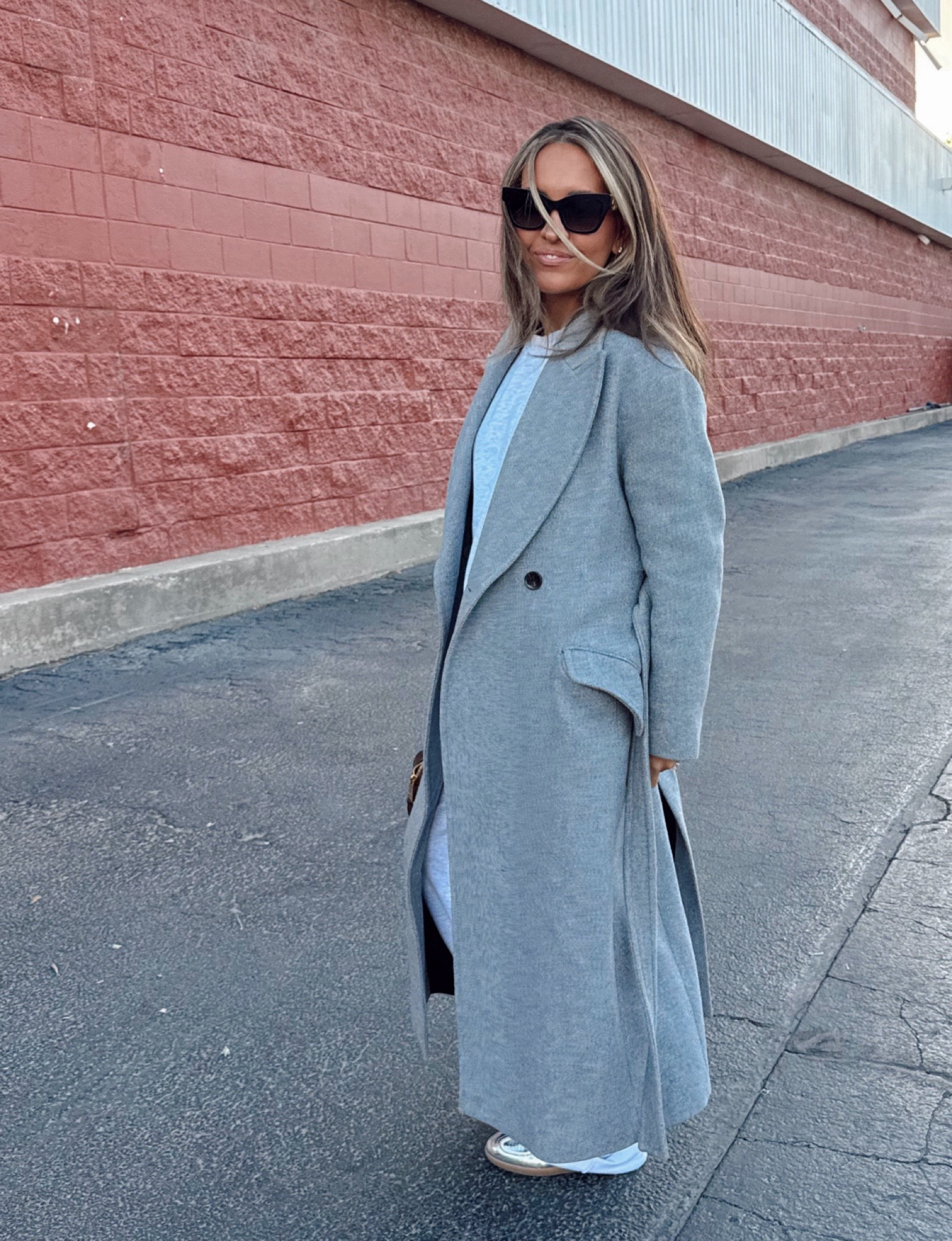 Top coat weather!

top coat, women’s fashion, styling tip, winter fashion, trench coat

#LTKSeasonal #LTKStyleTip