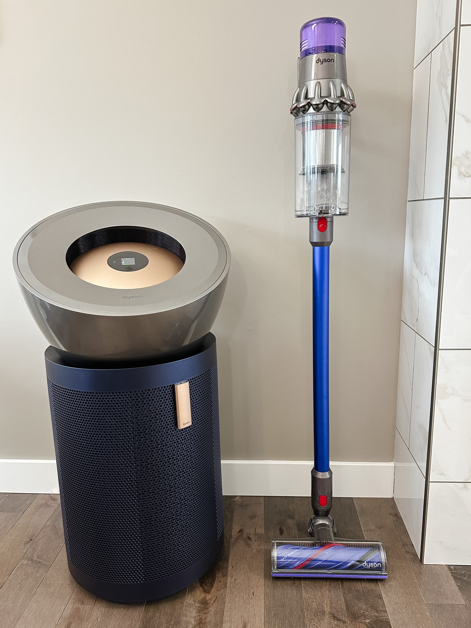 When you want a clean home but don’t want to spend all day cleaning your home… that’s where @dyson comes in.😍 The new Dyson Big+Quiet Formaldehyde Air Purifier has been a game changer in our home. Not only is it BEAUTIFUL, it captures 99.97% of particle pollutants, including dust and allergens as small as 0.3 microns. That, combined with the powerful Dyson V11 cordless vacuum that efficiently cleans my hard floors AND carpets - is my secret to keeping a clean home. 

You can learn more about Dyson Canada’s products and shop my favorites here. 🤍 

#ad #dyson

@shop.LTK #liketkit https://liketk.it/4hbG0