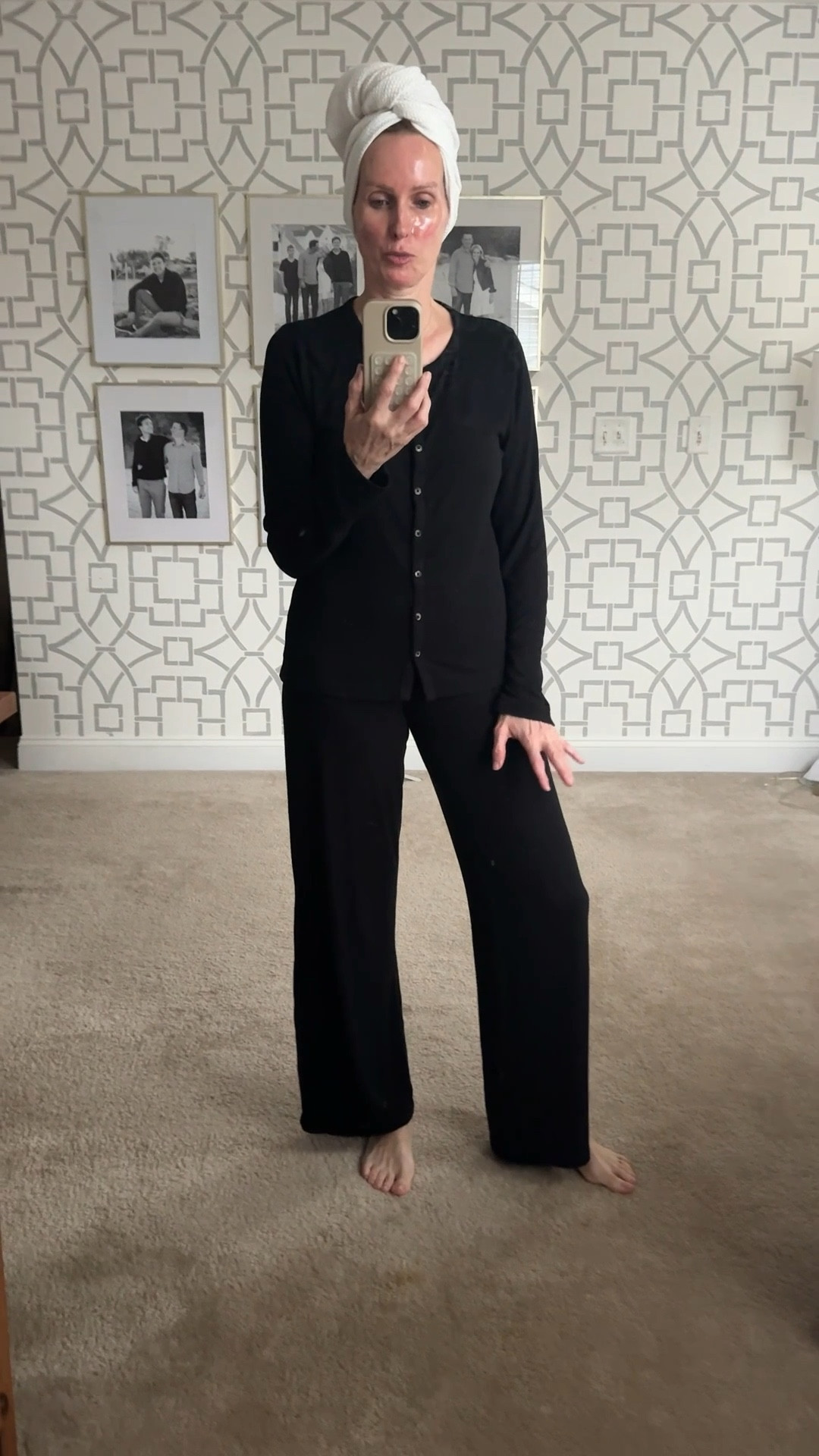 My absolute favorite affordable pajamas. I own 3 sets ❤️

#LTKmorningroutine #LTKOver40 #LTKFindsUnder100