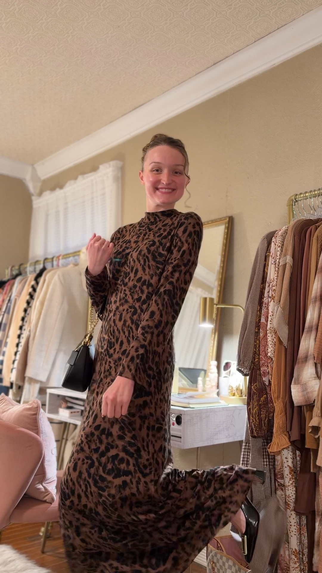 obsessed with this high-neck leopard maxi… elegant but still fun 🤎 linking it below!

#LTKFindsUnder50 #LTKootd