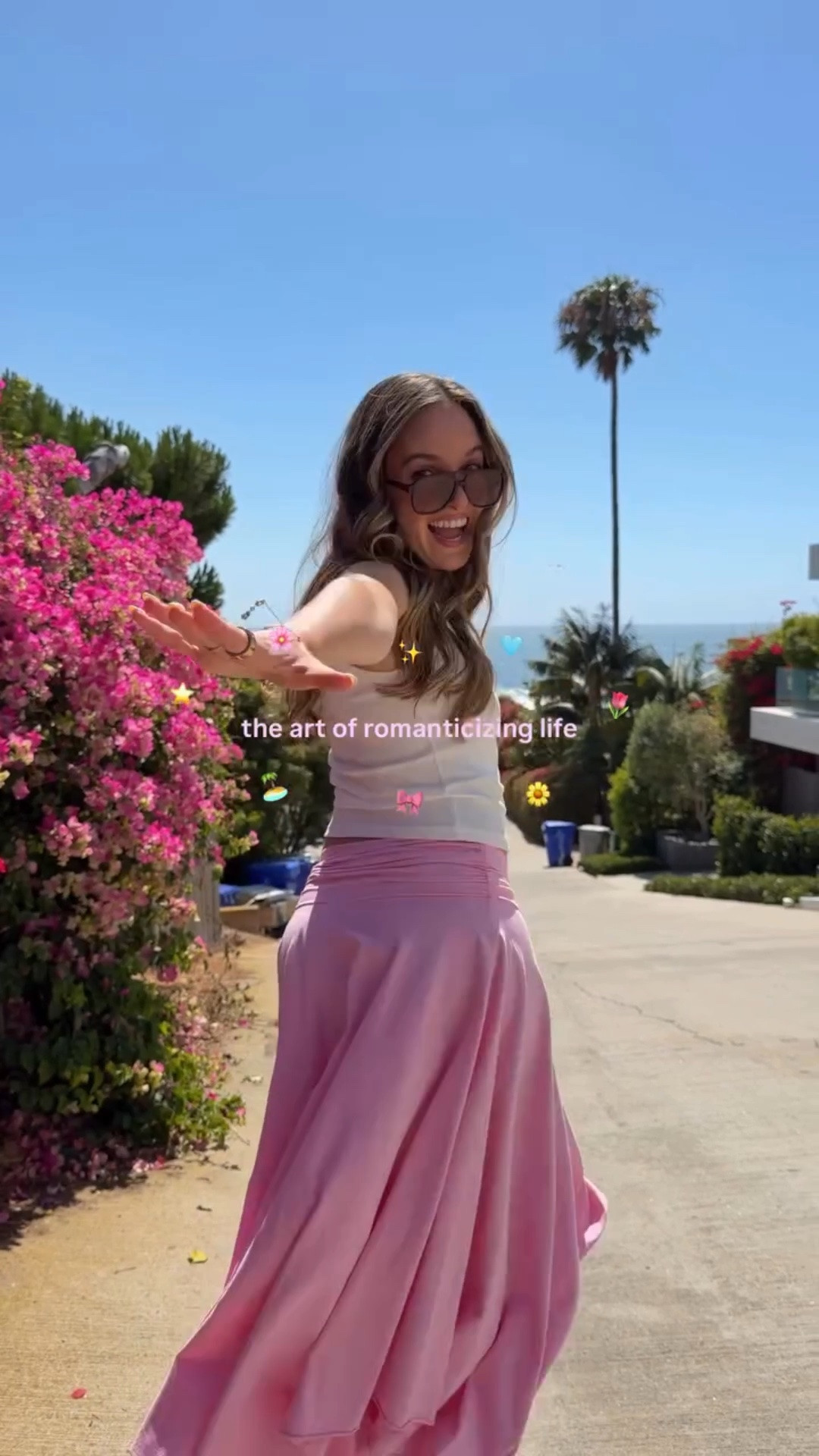 romanticizing life >>> 🏝️💕🌸🌷🥂💛