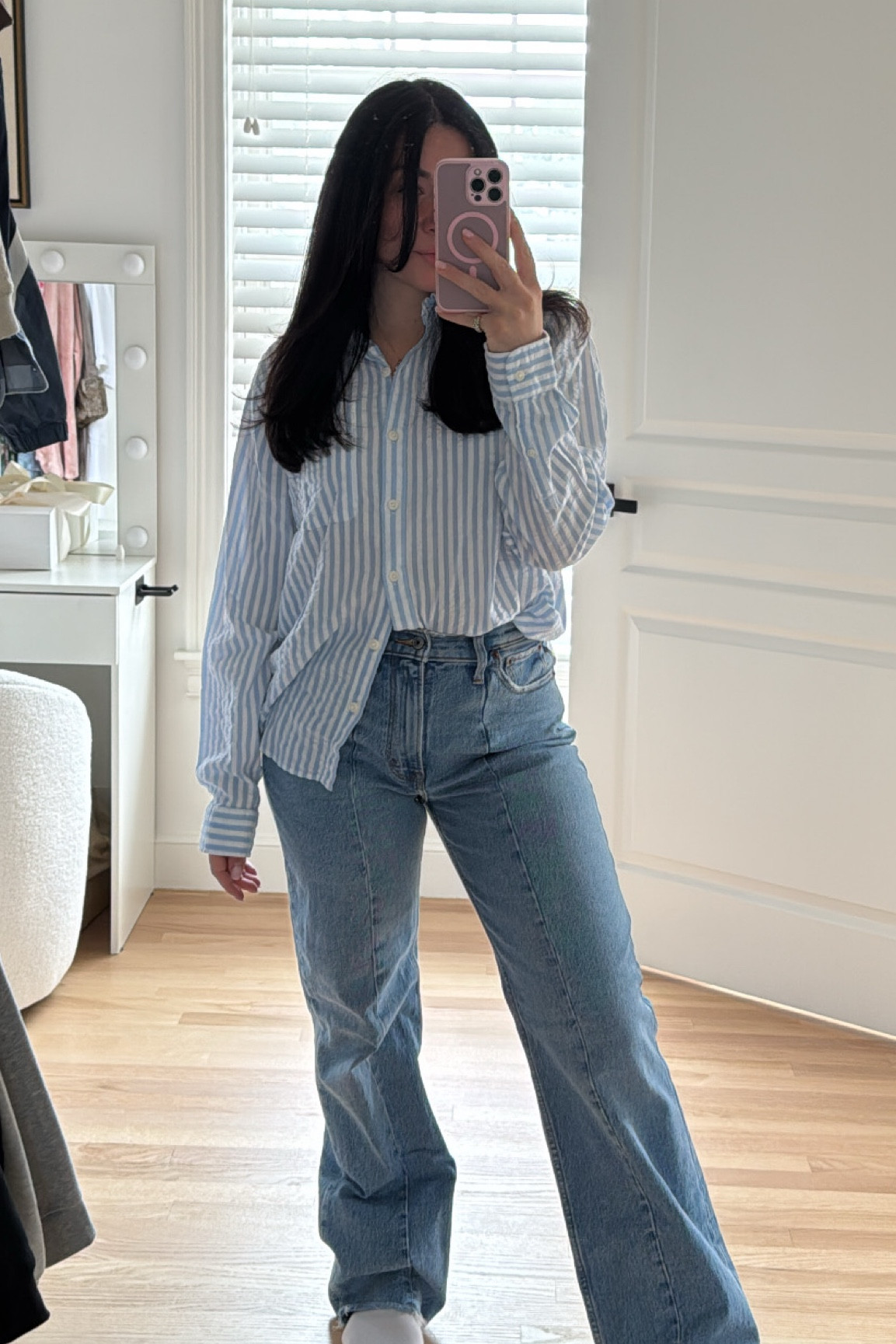 Top: small
Pants: curve love 26R
Sneakers: half size smaller 

#LTKStyleTip #LTKPetite #LTKSaleAlert