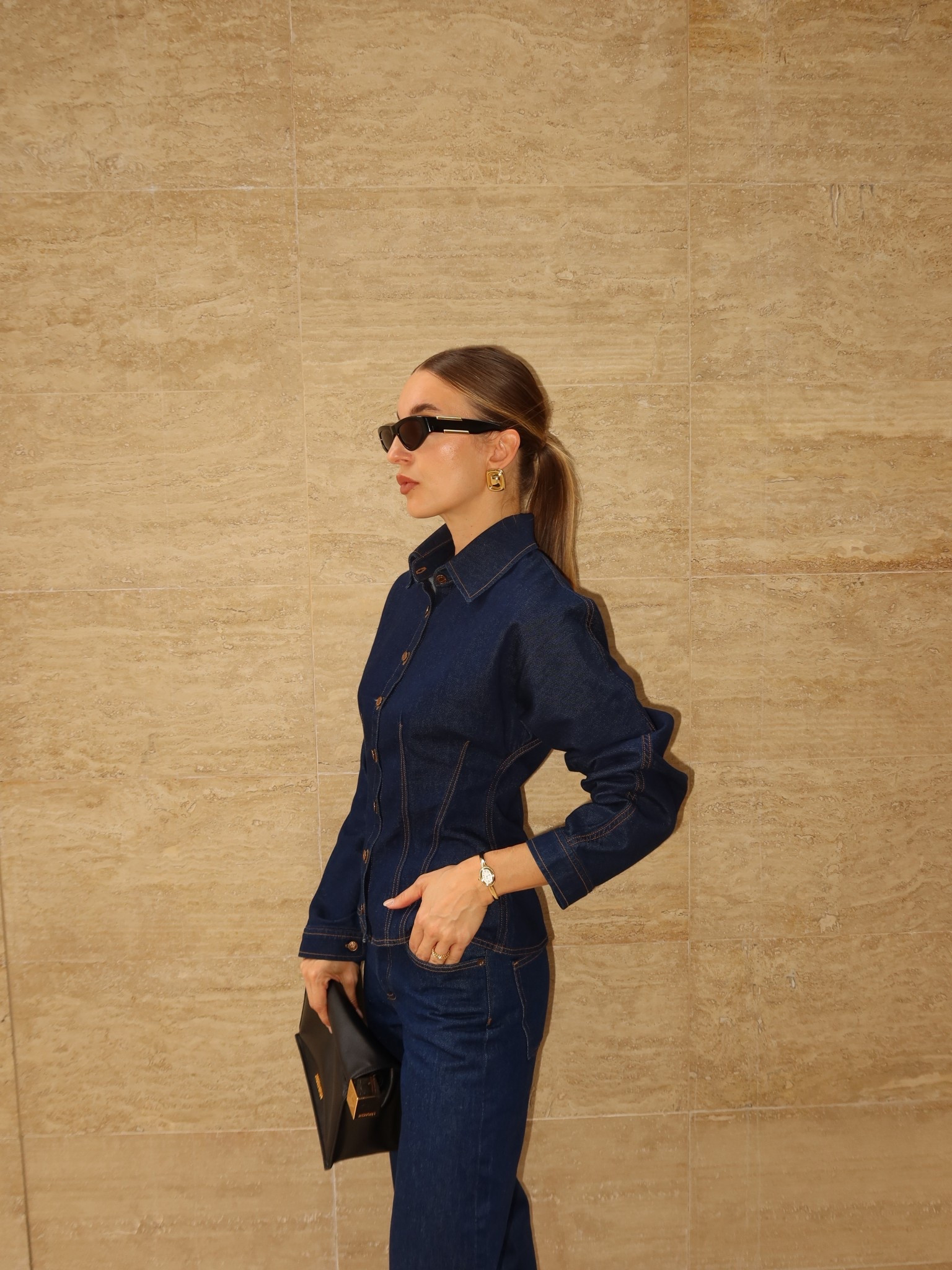 A very great double denim set!! Wearing XS in the shirt & 24 in th Agolde Jeans!

#LTKspring #LTKjeans #LTKaustralia