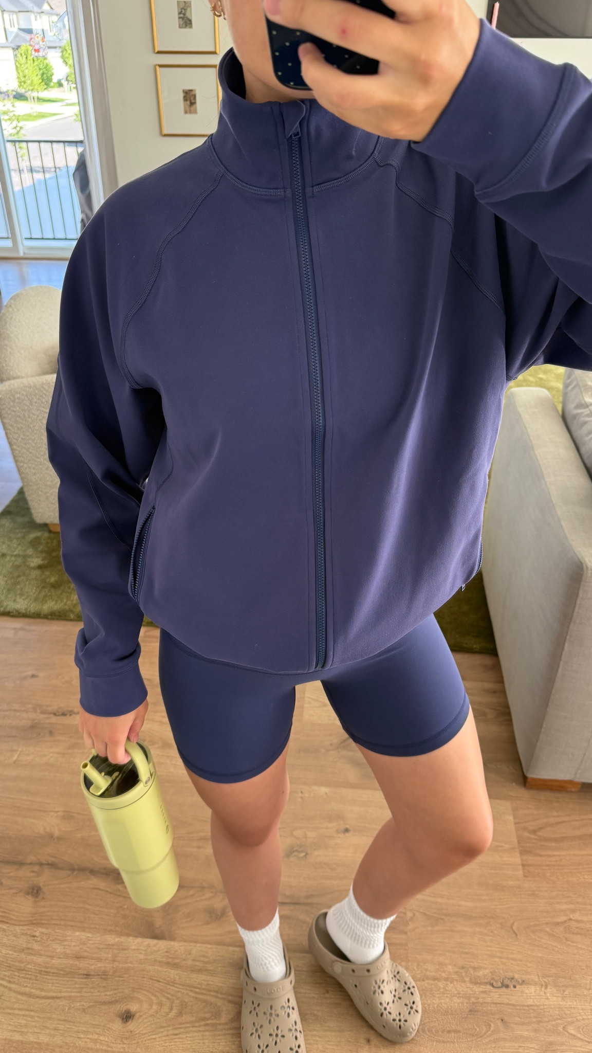 Aritzia’s golden butter are the workout sets I wear! Wearing a 4 in the bike shorts and small in the bra + jacket! 🫐🪁🌀👕🧢

#LTKmorningroutine #LTKootd #LTKfitnessgoals