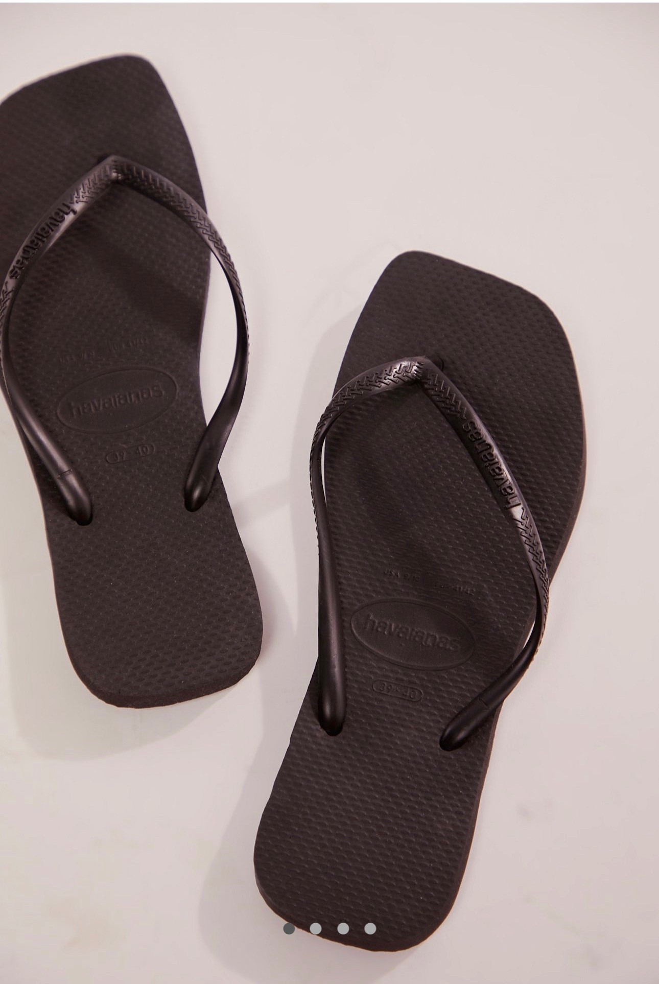 Orderd the brown Havaianas! Co cute for summer