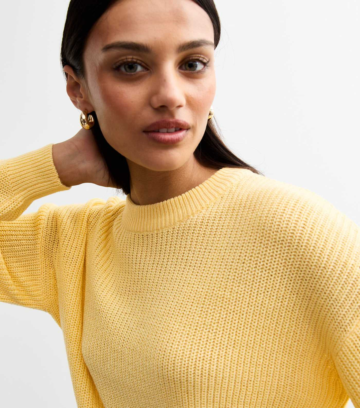 Yellow Textured Knit Jumper 
						
						Add to Saved Items
						Remove from Saved Items | New Look (UK)