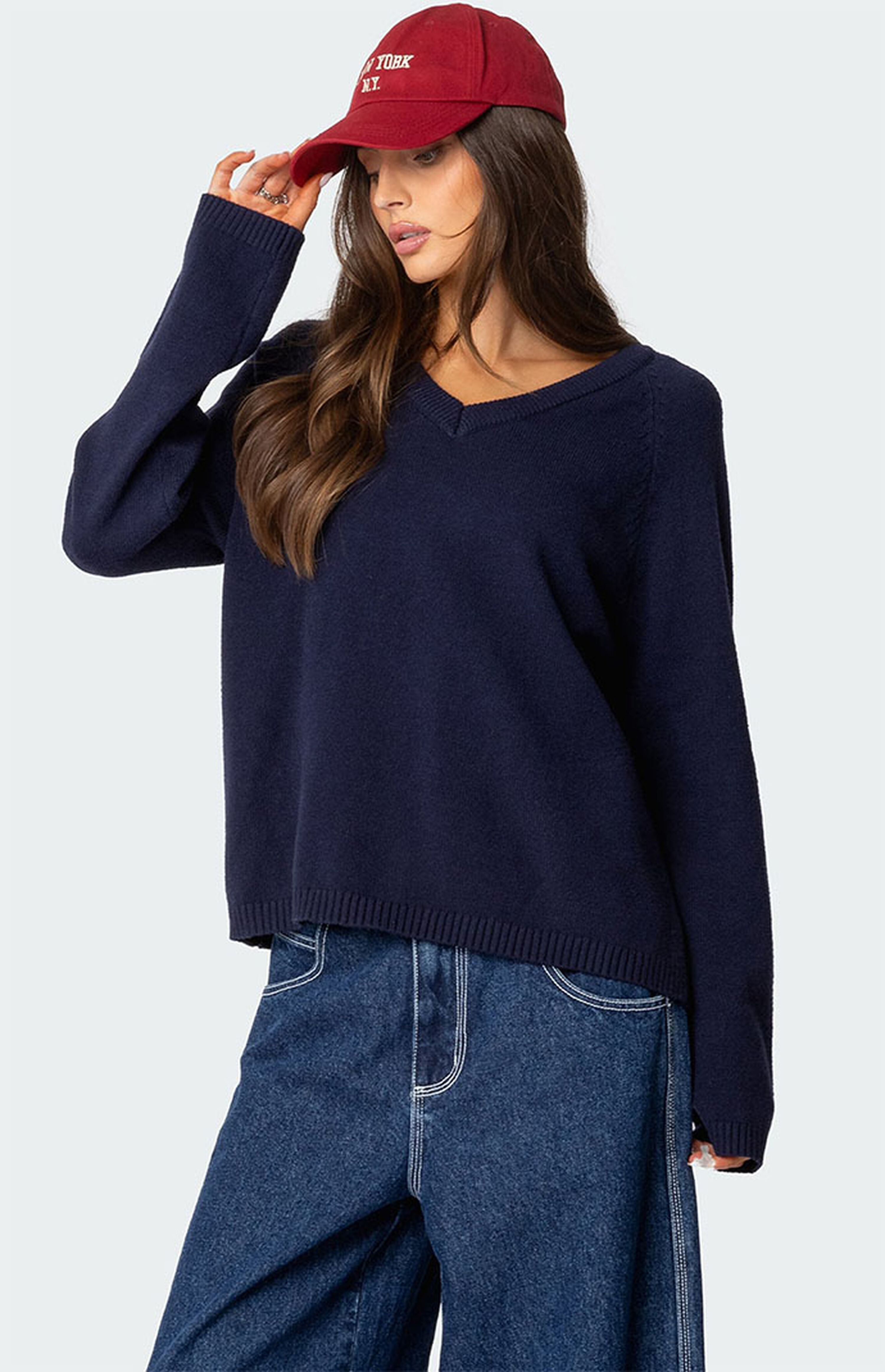 Edikted Martha Oversized V Neck Sweater | PacSun