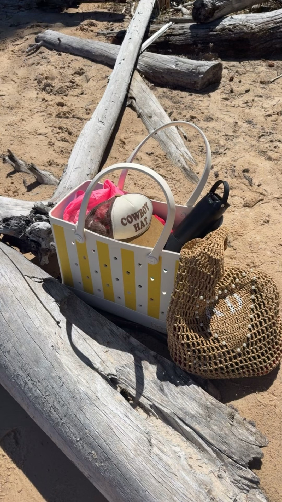 The best bags for summer! Use these for the boat alllllll the time🚤☀️

Vacation straw bag

#LTKSeasonal #LTKTravel