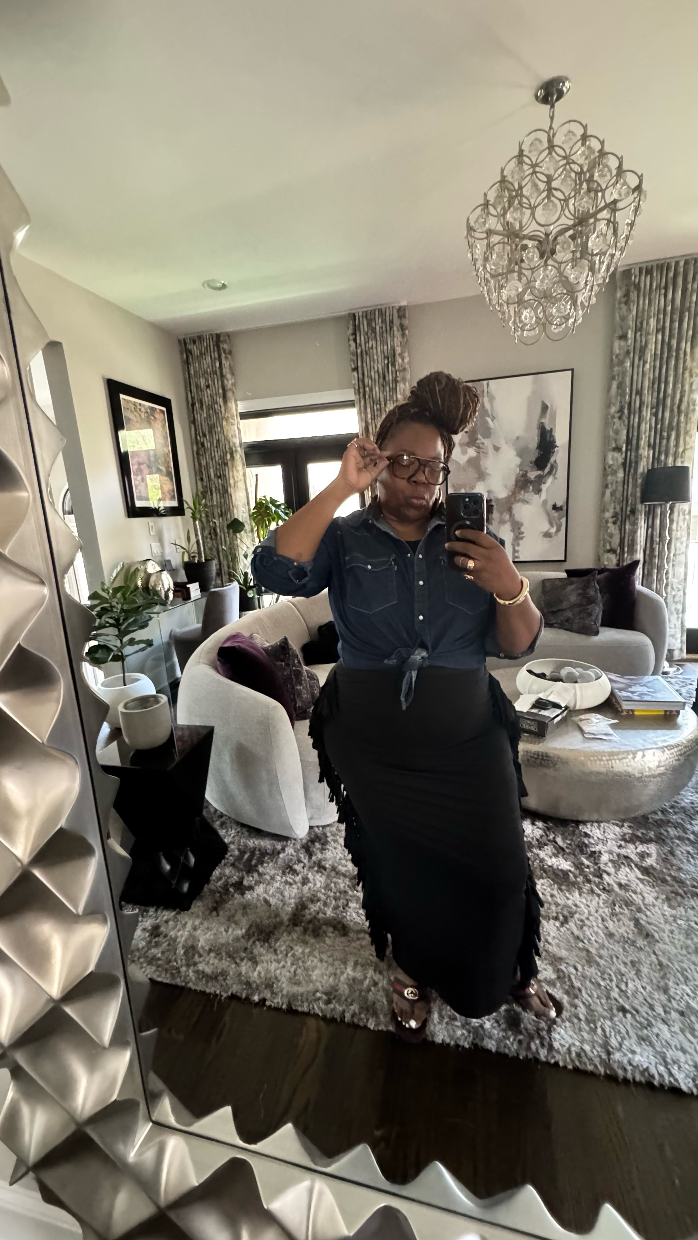 Shake it like a Polaroid pitcha…. 👽✌🏾 #ootd #atlien #straightfromthea

#LTKStyleTip #LTKFindsUnder50 #LTKOver40
