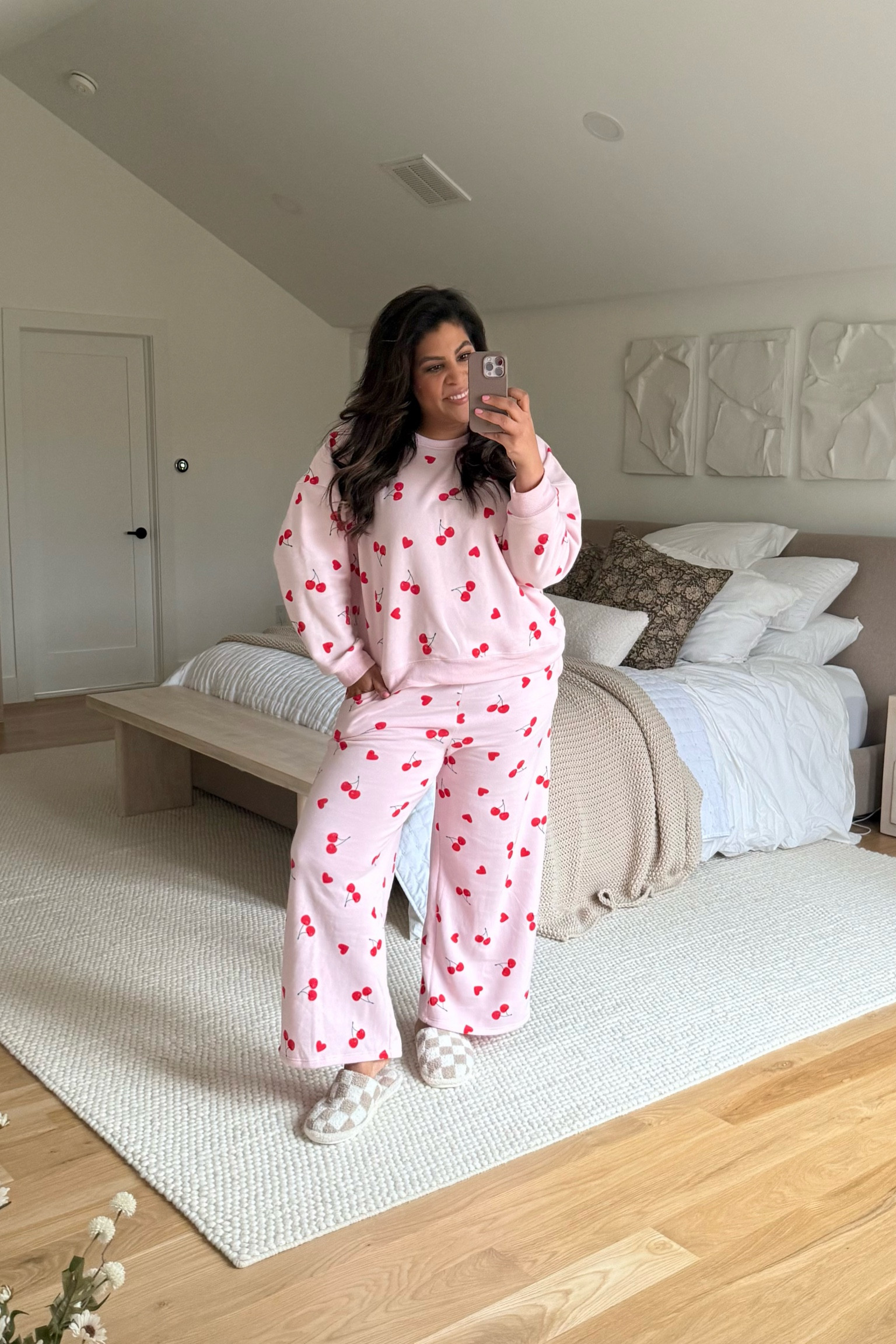 OOTD: day 33/365 of sharing my realistic midsize outfit of the day! this cherry heart set is perfect for Valentine’s Day 💕🍒 I’m wearing a size 1X on top & XXL on bottom — I’m 5’9” 38D size 12/xl! ♡

#LTKSeasonal #LTKFindsUnder50 #LTKMidsize