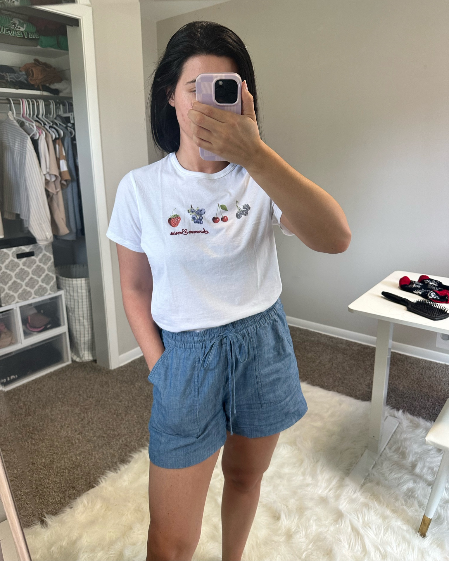 Loving these baby t’s and linen shorts for summer!