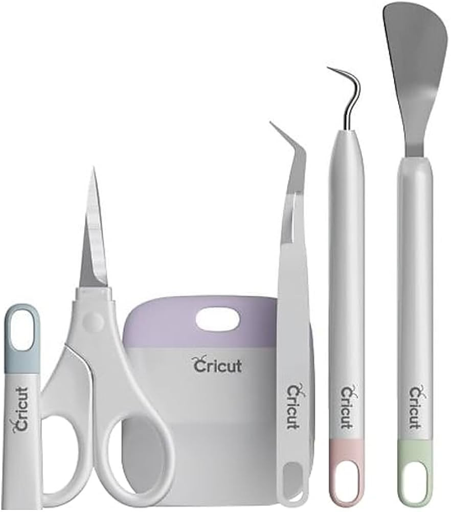 Cricut Basic Tool Set - Precision Tool Kit for Crafting and DIYs, Perfect for Vinyl, Paper & Iron... | Amazon (US)