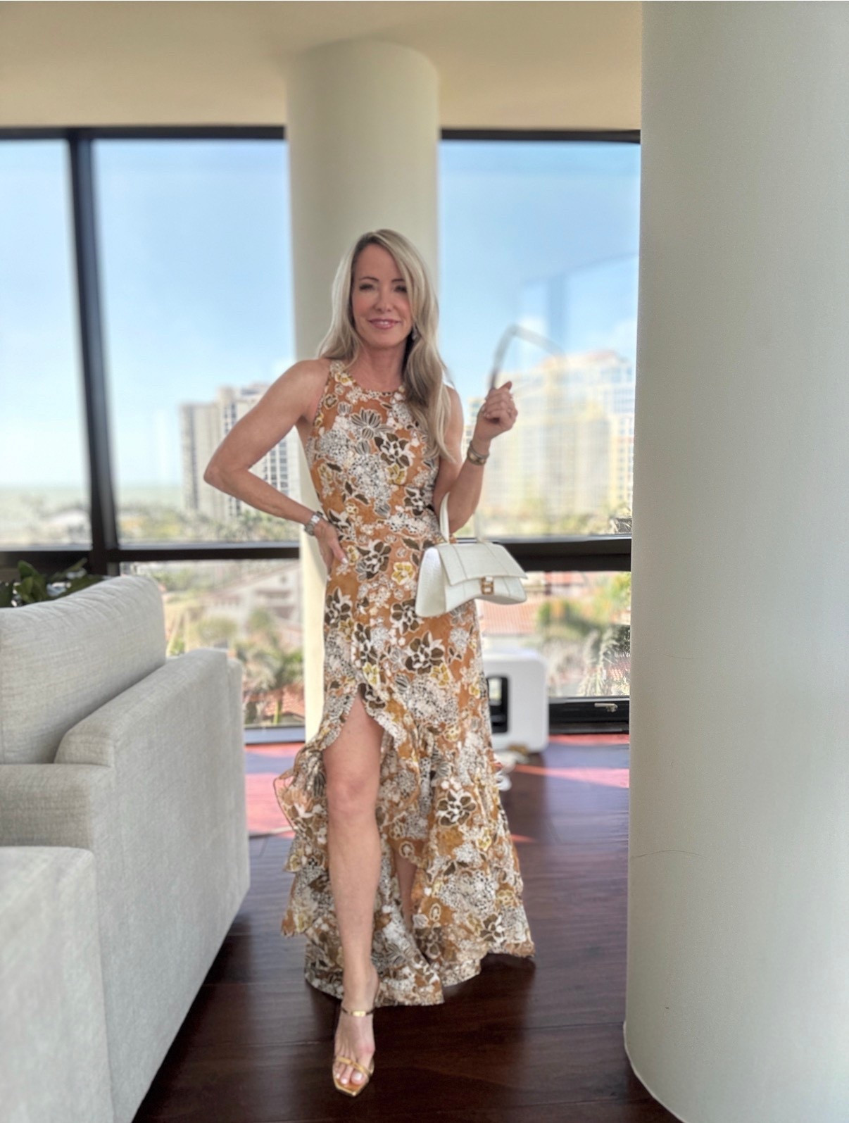 Effortless elegance in a dress 🤍
Lightweight, flattering, and that slit gives it just the right amount of movement ✨
Perfect for spring events, date nights, or vacation dinners

#LTKgrwm #LTKWedding #LTKOver40