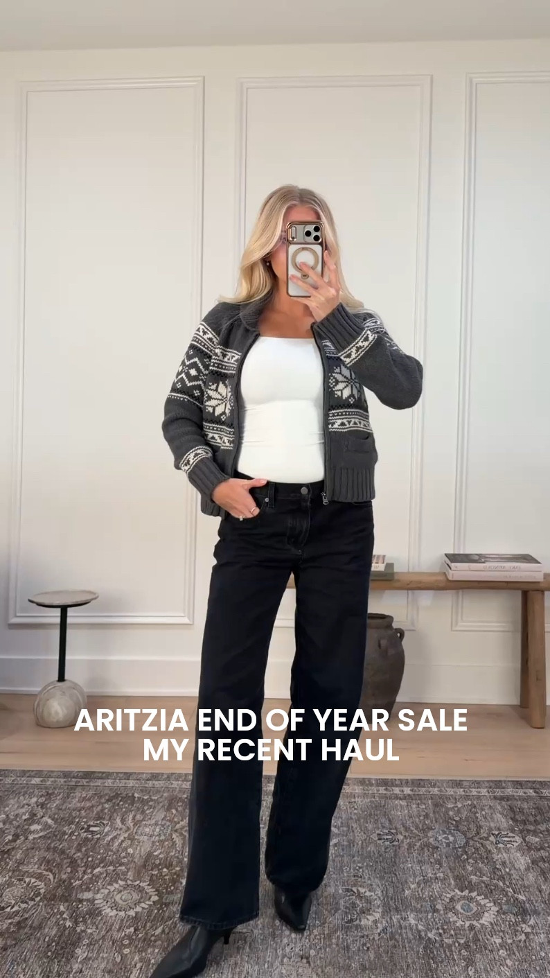 Aritzia end of season sale! Sharing my recent haul!

Sizing:
#1 - small top, med sweater (Hthr Chrcl /Birch), 28 in jeans (sized up for pregnancy, runs tts)
#2 - medium in sweater (light birch), small in pants (cordovan)
#3 - medium in sweater (light birch), small in pants (coal grey)
#4 - medium in sweater (Dark H Grey/ Multi), small in pants (Heather Dark Grey)
#5 - medium in sweater (Dark H Grey/ Multi), medium in coat (Heather Charcoal), small in pants (Heather Dark Grey), beanie is color Dark H Grey/ Multi
#6 - medium in sweater (Med Cdn/Hther Nmd Tpe), 27 in jeans (blue Bellini please)
#7 - small in dress

Winter weather fashion, winter outfit haul, cold weather wear, holiday outfits, mountain chic

#LTKSaleAlert #LTKSeasonal #LTKootd