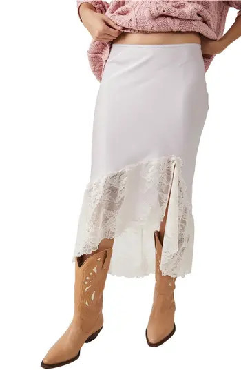 Free People Heart Eyes Lace Half Slip in Lavender Light Combo at Nordstrom Rack, Size Large | Nordstrom Rack