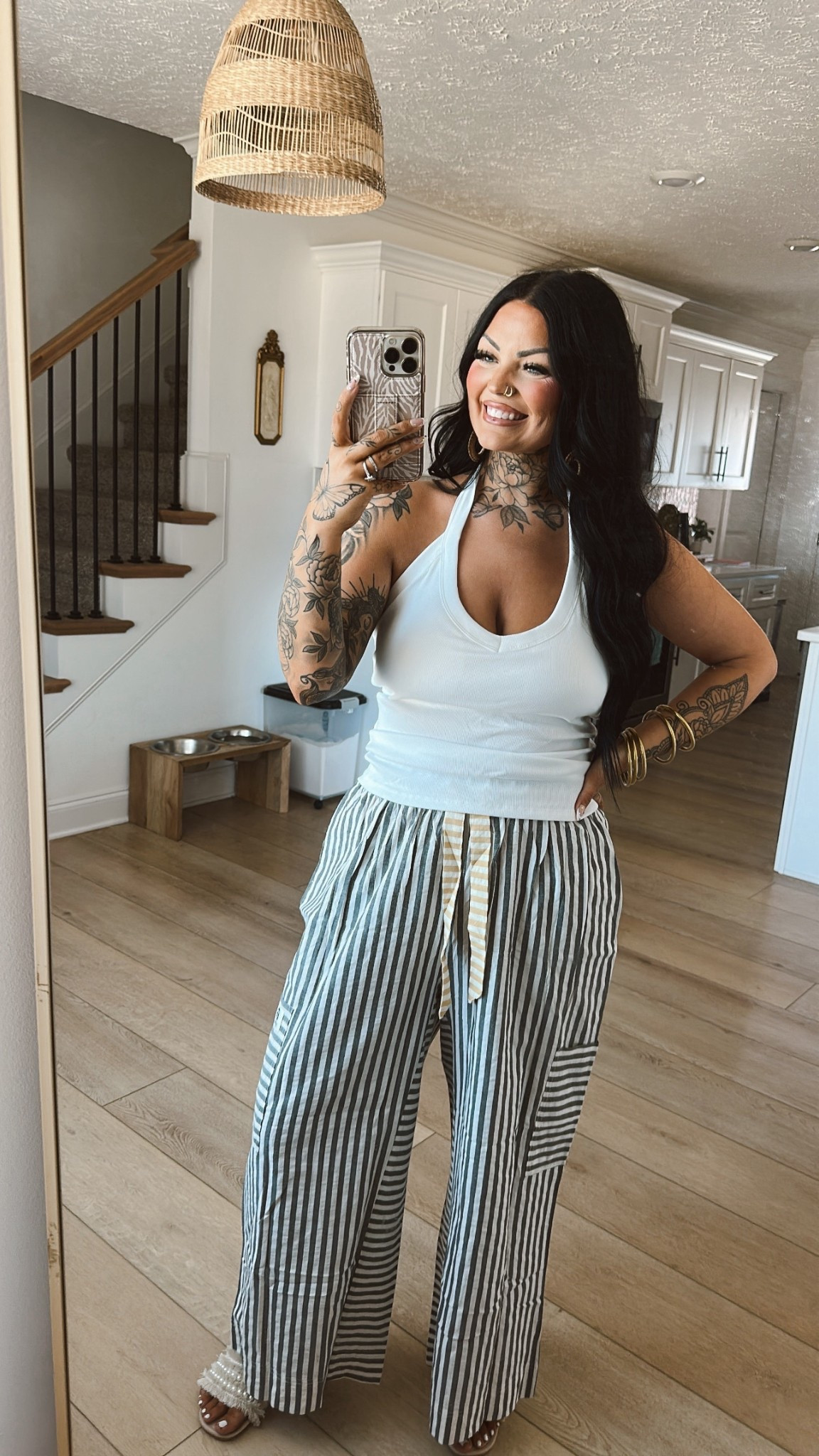 Size large in both! 🖤