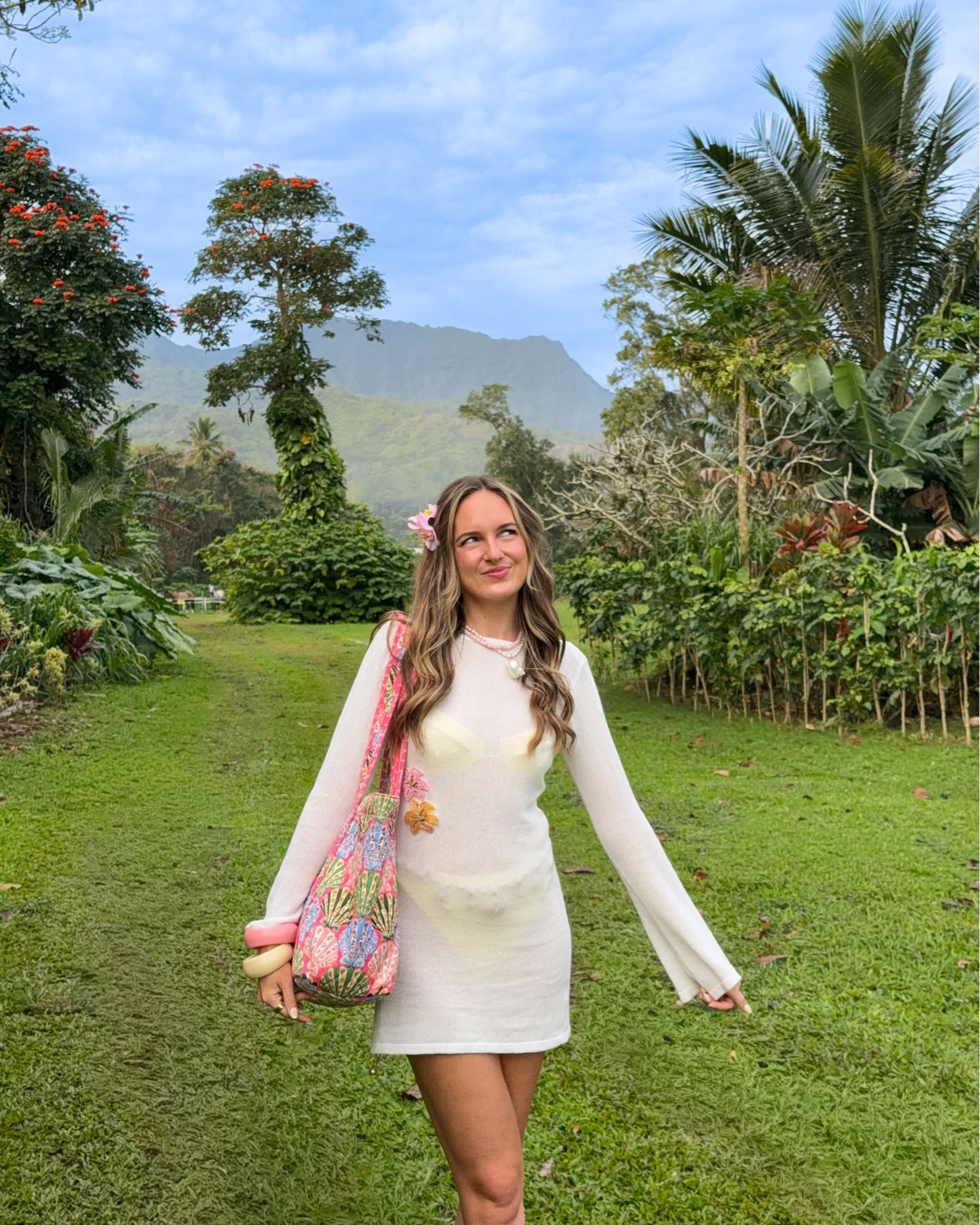 Wearing a medium in the coverup and small in the bikini! Code ALIK

#LTKgrwm #LTKootd #LTKTravel