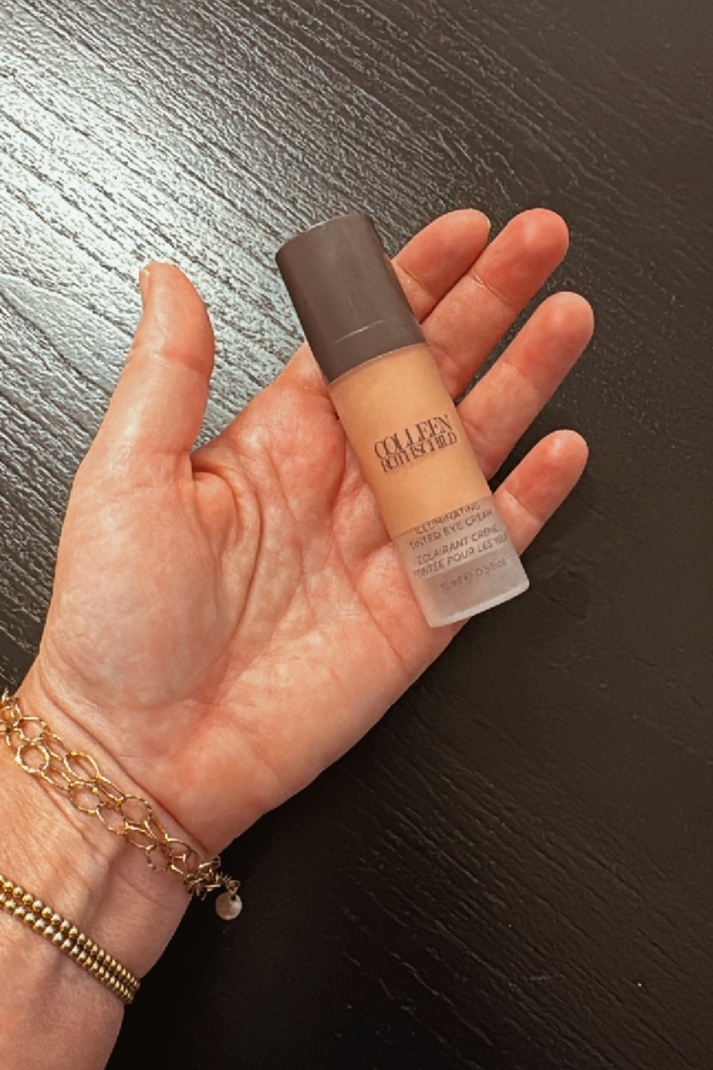 I do not leave the house without this product. The best for waking up those under eyes!!



#LTKBeauty