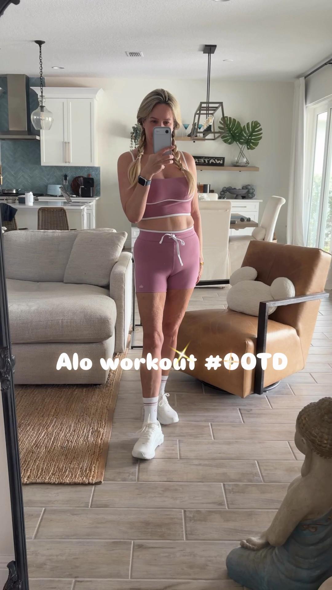 Today’s workout ootd 💗

Wearing my Alo Airbrush Streamlined bra tank + 4” high waist pace shorts (size small) with crew socks all in Pink Wild Rose/White — such a fun color for spring.

Finished it with my white Alo runners for an easy, clean gym look.

At this point I’m fully embracing cute workout sets at 54… if it makes me want to show up, it’s a win 😉

Also… I switched up the vinyls mid workout today so there are 2 sets to spot 👀🎶

Everything linked in my LTK.
#LTKActive
#AloYoga
#WorkoutOOTD
#Over50Style
#GenXStyle
#LTKStyle


#LTKfitnessgoals #LTKOver40 #LTKdayinmylife