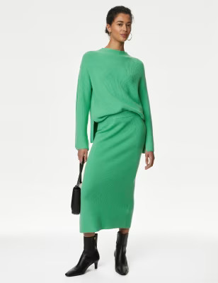 Ribbed Knitted Midi Skirt | Marks & Spencer (UK)