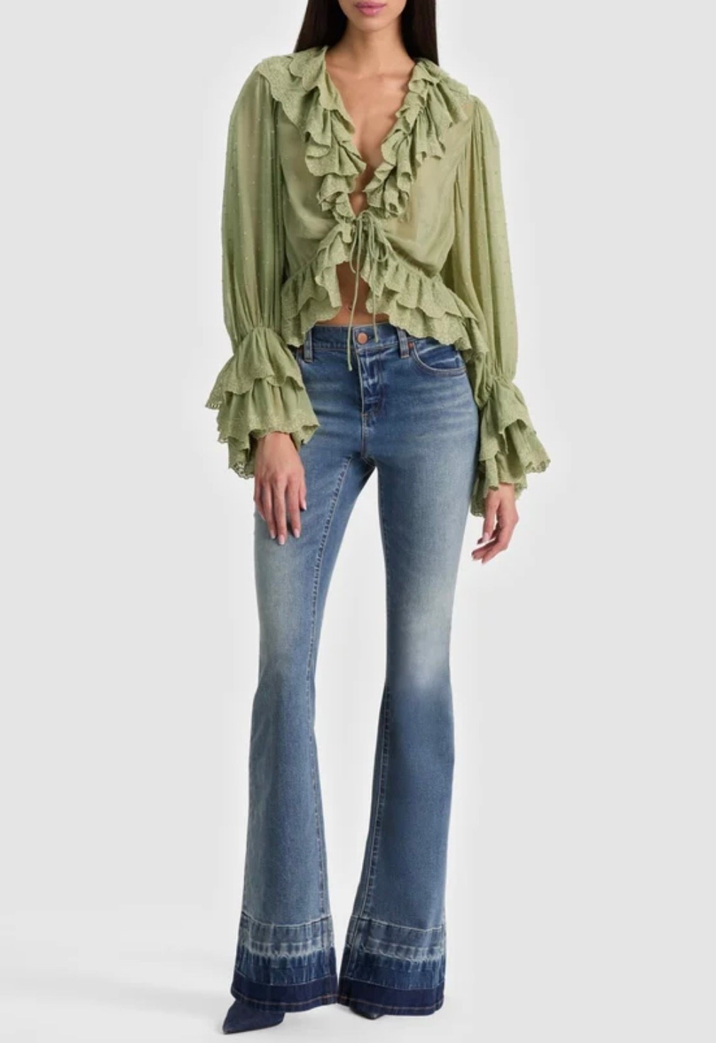 One of my favorite brands is having a sale! 
How cool are these jeans? 
Love the seam details 

#LTKU #LTKSaleAlert #LTKOver40