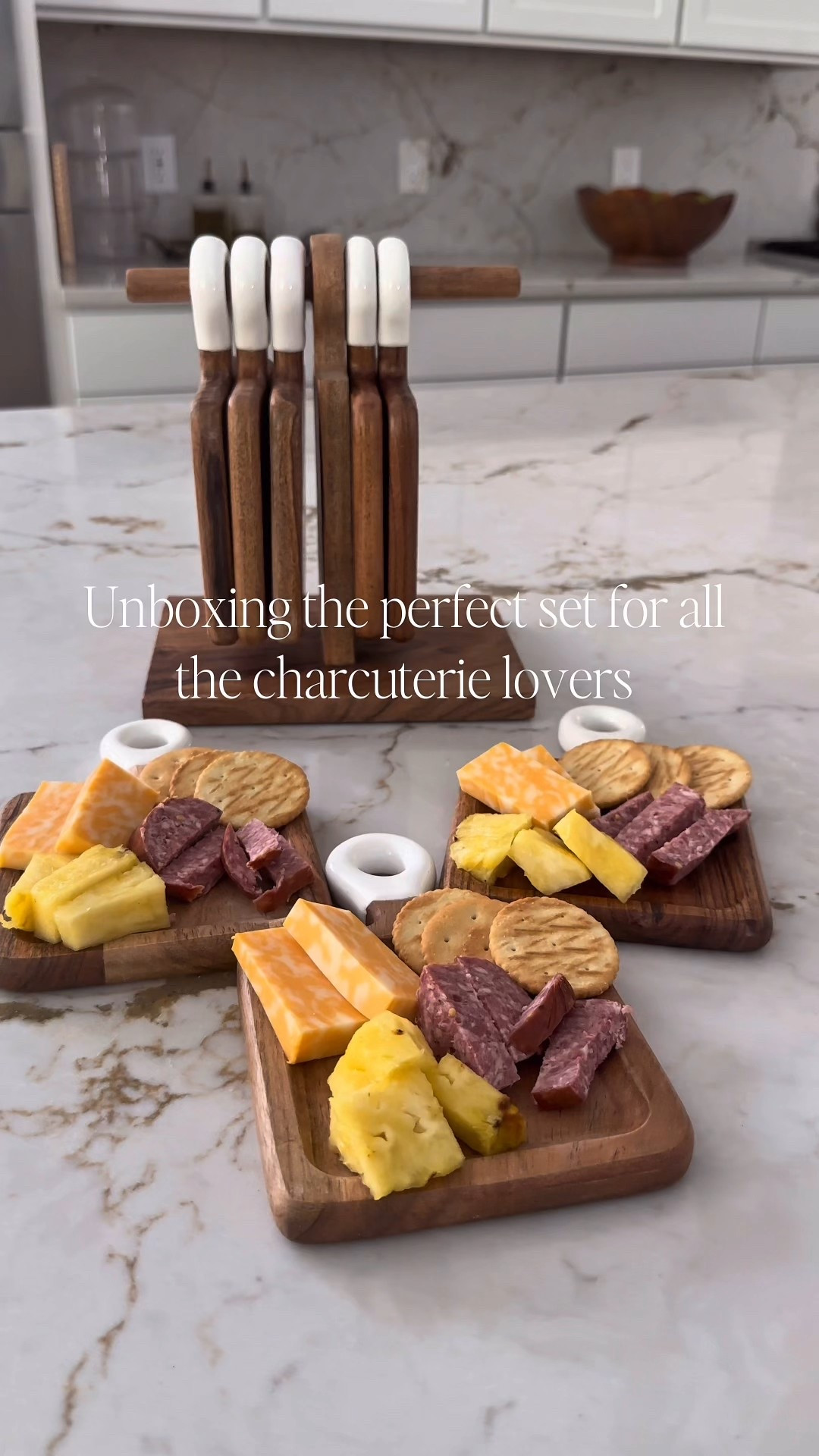 Calling all charcuterie lovers!! This set is amazing and it’s under $100! It comes with a stand and 8 beautiful acacia boards. Perfect for girls’ night, date night, or gifting!

New Year’s Eve Christmas holiday Thanksgiving girls night date night gifts under $100  home, decor, kitchen finds


#LTKGiftGuide #LTKFindsUnder100 #LTKHome