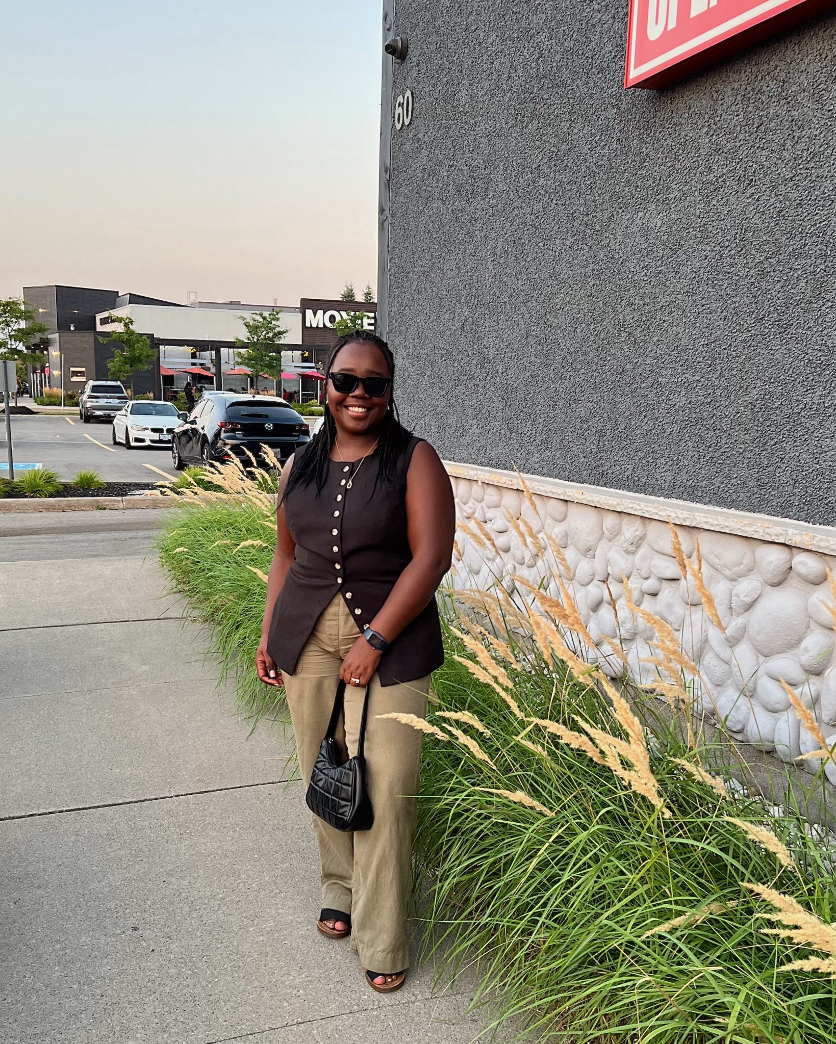 This button down vest is my latest closet addition, I’m actually obsessed. Wore it with these wide leg cargo style pants. #vestoutfit #widelegpants 

#LTKStyleTip #LTKMidsize