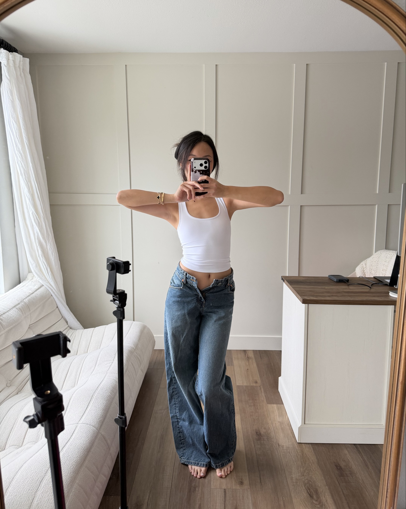 typical filming day outfit for the remote job girlies who want to dress simple and cute to boost their confidence and productivity 🤩✨🪩

couldn’t find the exact jeans so I linked a really similar one!!

#LTKStyleTip #LTKPetite #LTKHome