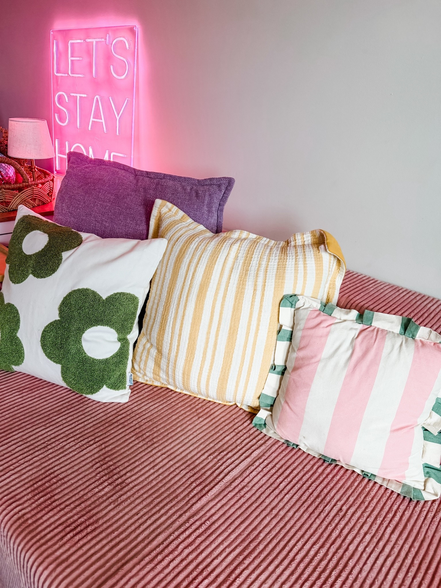 Colorful couch pillows decor

#LTKHome