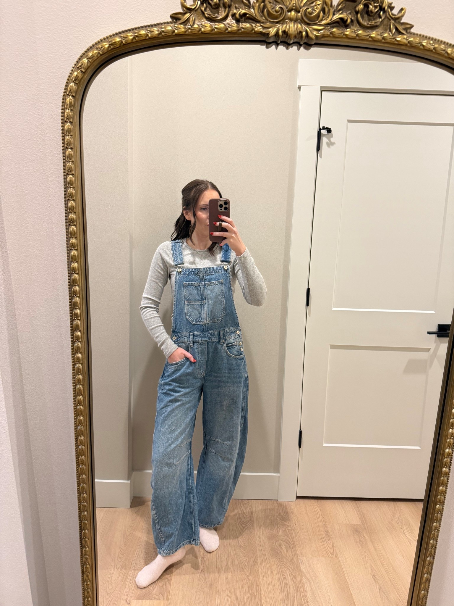 My favorite overalls! I’ve had them for 2 years and still wear them all the time! So cute for the classroom and come in a ton of different colors/washes. Wearing xs

Overalls | fp | barrel jeans | casual style 

#LTKootd