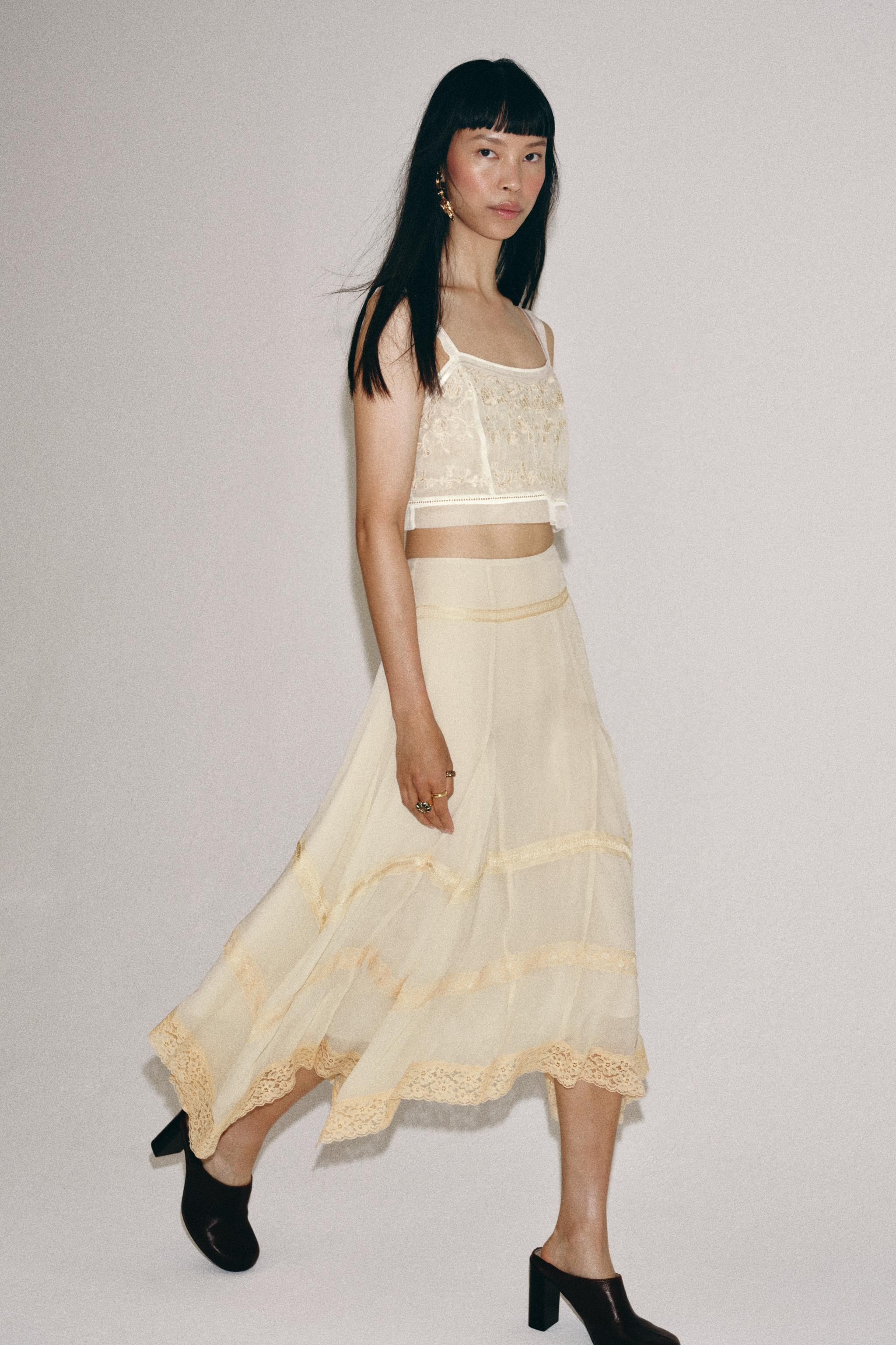 ZW COLLECTION EMBROIDERED CROP TOP | Zara UK