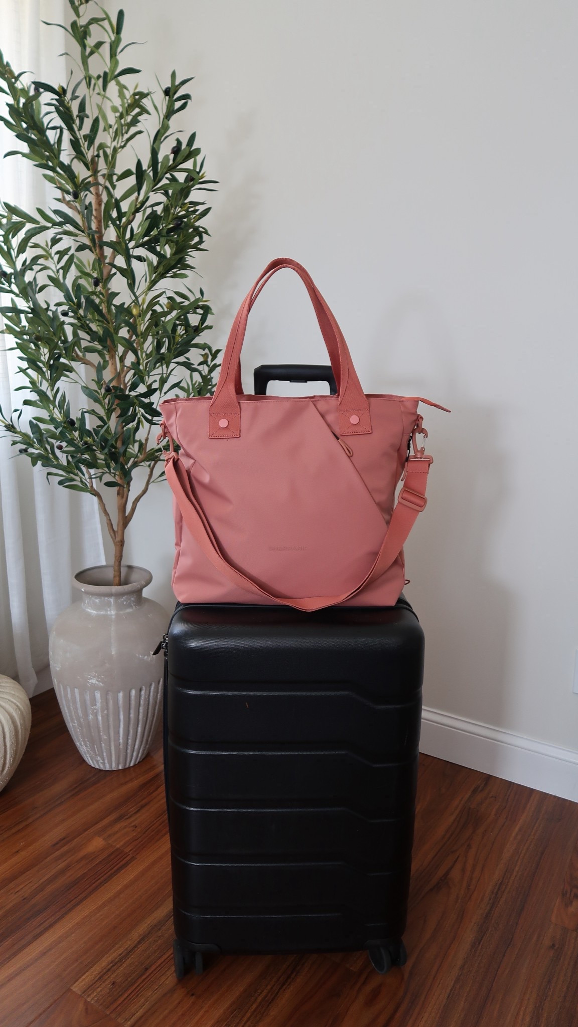 My new travel tote makes the perfect carry on @Sherpani 

#LTKdayinmylife #LTKSeasonal #LTKTravel