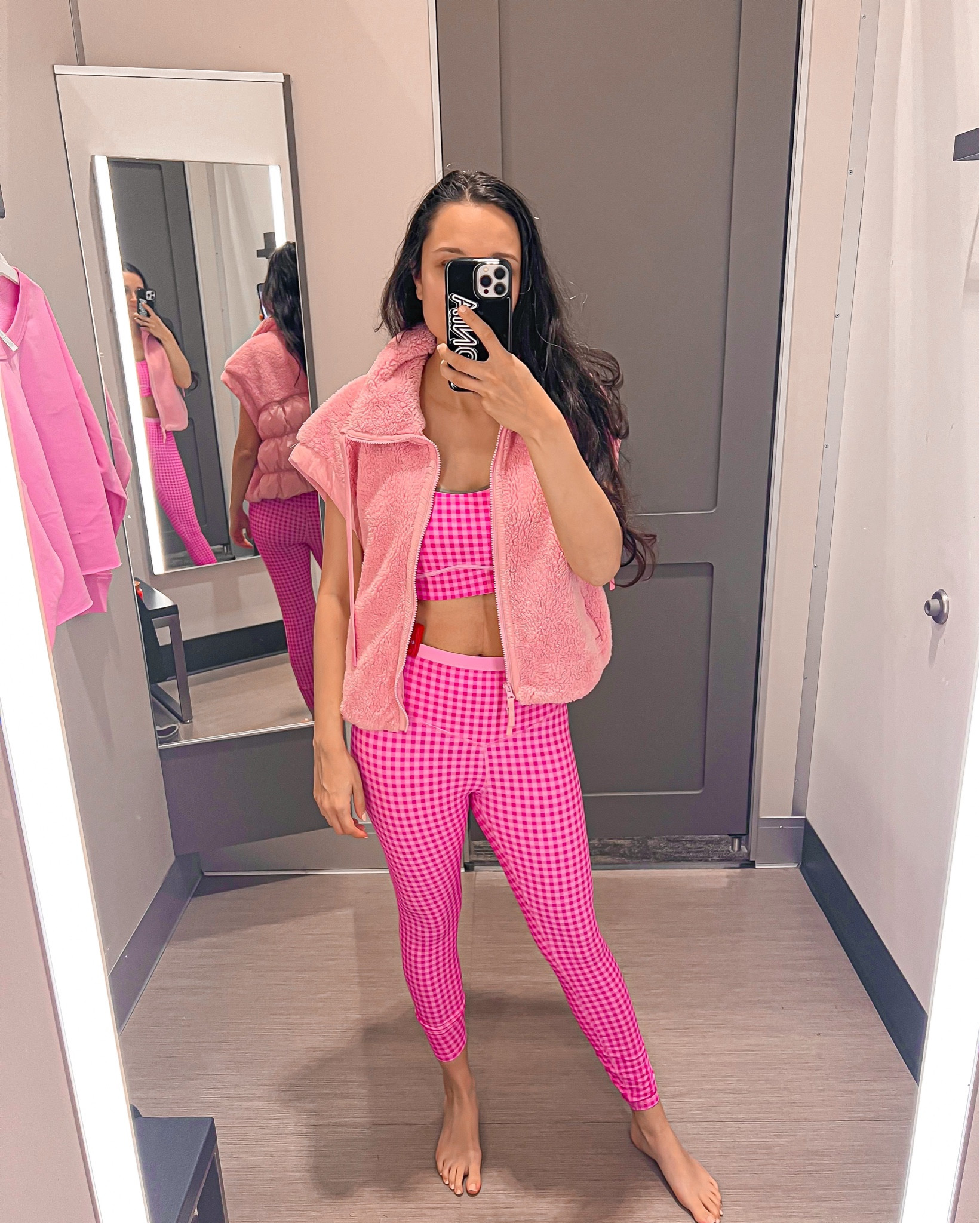 Pink gingham activewear, Valentine’s Day activewear, pink workout wear. 

#LTKfitnessgoals #LTKFindsUnder50 #LTKdayinmylife