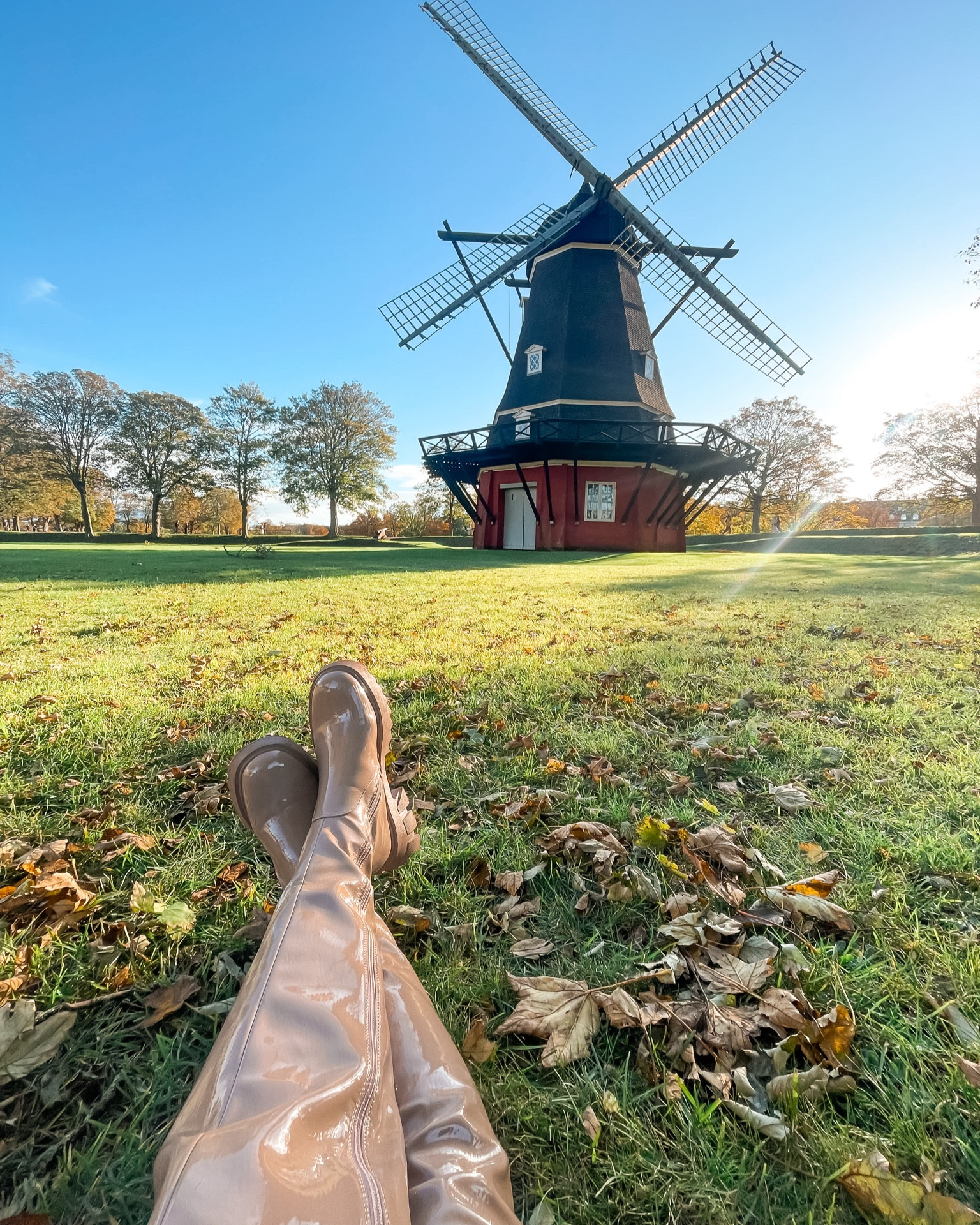 The perfect nude boot ☀️  

#LTKfindsunder100 #LTKtravel #LTKeurope