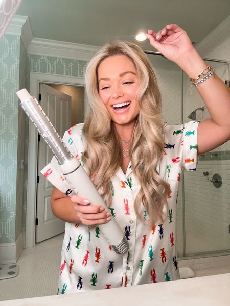 Have you been wanting the salon-quality blowout at the comfort of your own home?! I have been trying to find an affordable option that works with hair extensions and y’all - I found it and it’s under $200! This @SharperImageRevel Multi-Styler 6-in-1 is so easy to use and gives you the smoothest, prettiest hair (AND it cuts my drying time in half)! See my hair transformation go from wet to completely styled in less than 30 minutes (with NO curling iron)! This Airflow Styler is available online at walmart.com and in 167 stores nationwide!

#sharperimage #sharperimagerevel #hairtools #hairstyling #liketkit 

#LTKbeauty #LTKGiftGuide