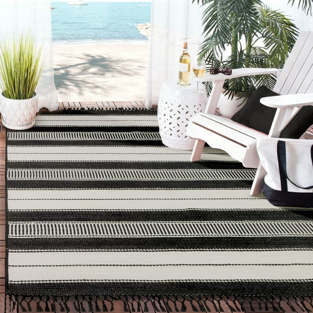Better Homes & Gardens 5' x 7' Black and White Striped Outdoor Rug | Walmart (US)