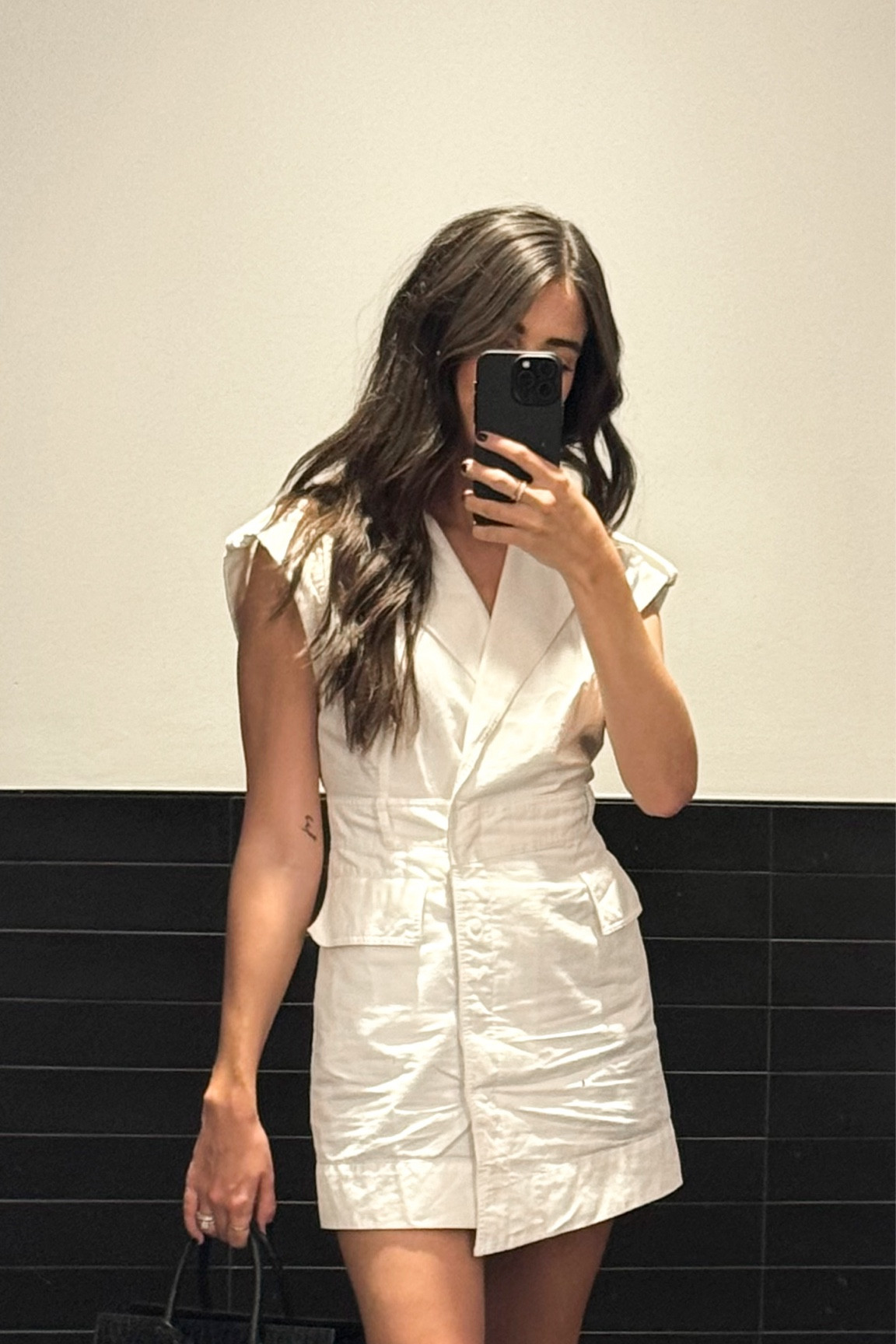 Cargo mini dress, utility mini dress, wrap dress, white dress, casual outfit, summer dress, baseball game outfit, summer style 

#LTKFindsUnder100 #LTKTravel #LTKStyleTip