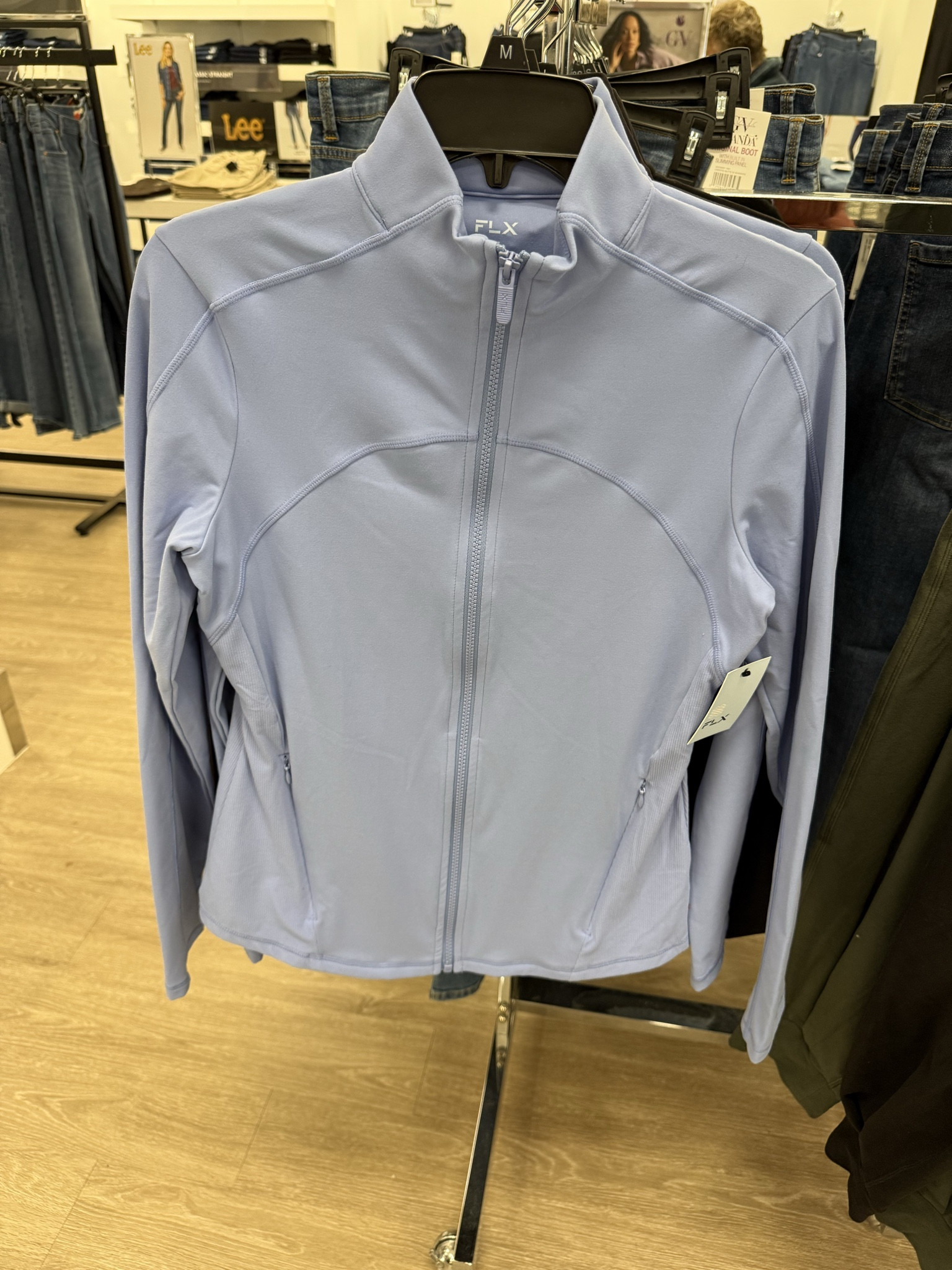 Perfect for hitting those fitness goals in 2026! 

#LTKmomlife #LTKdayinmylife #LTKootd