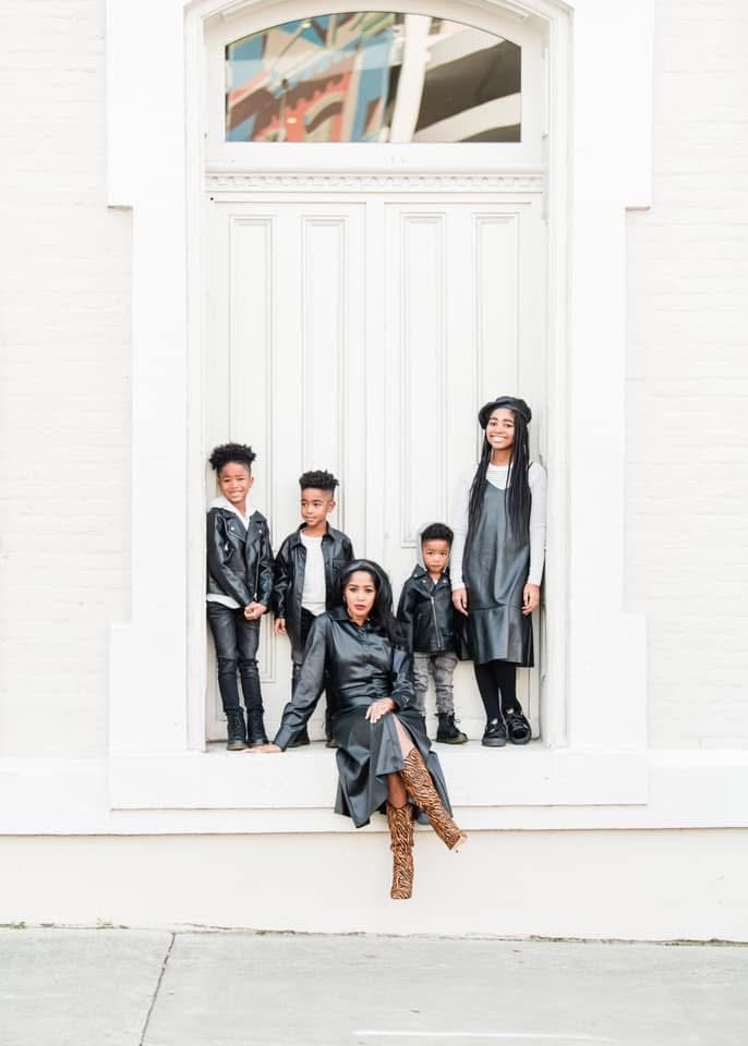 I love an all black faux leather look 🖤

#LTKmomlife #LTKKids #LTKOver40