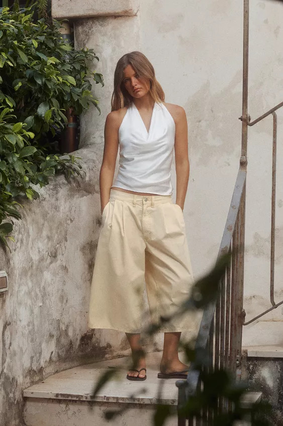 HALTER SATIN EFFECT TOP White Black | Zara US