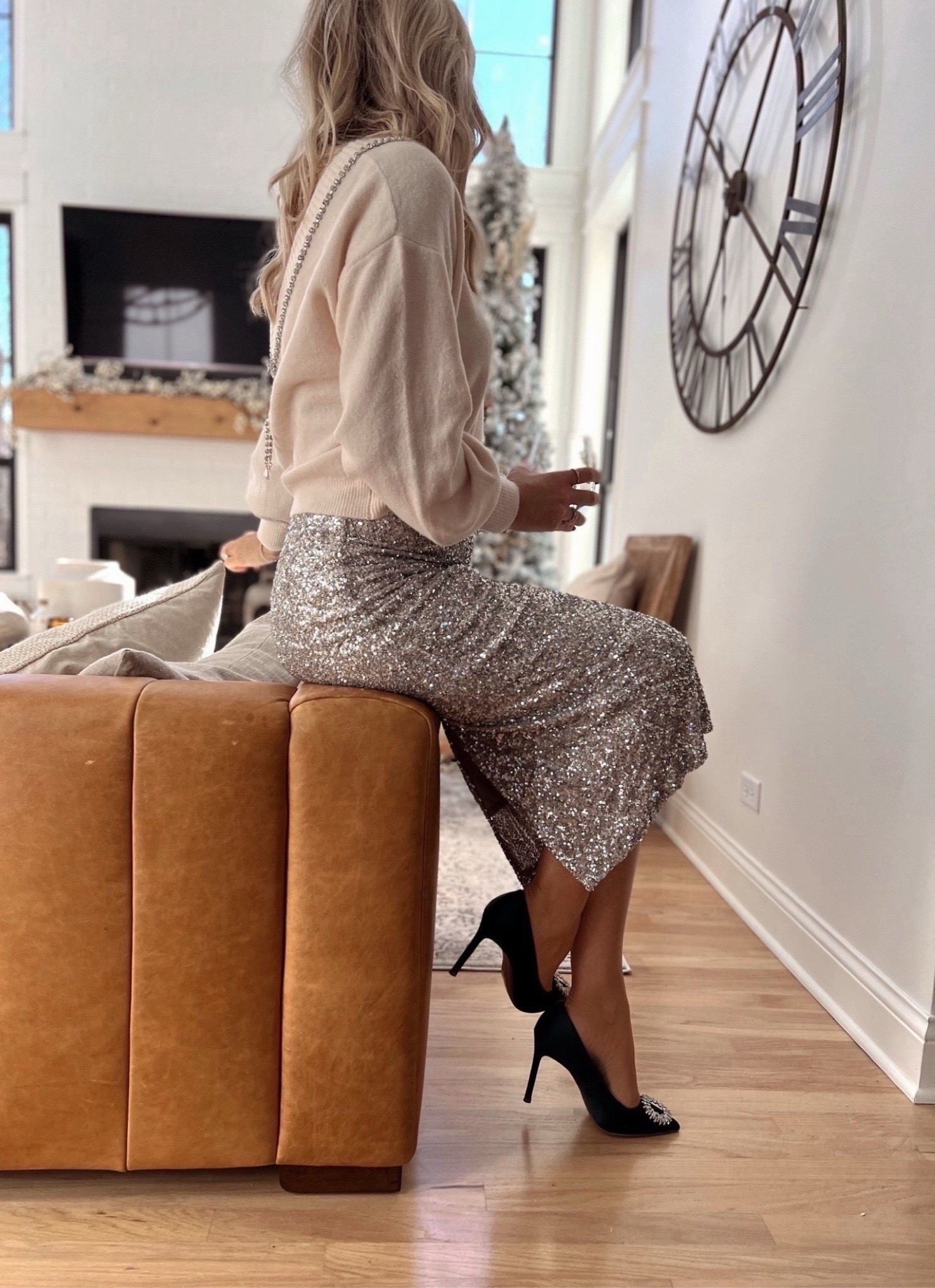 So happy to see this skirt is back! 50% off today! 


Sequin. Skirt. Holiday style.

#LTKSaleAlert #LTKFindsUnder50 #LTKCyberWeek