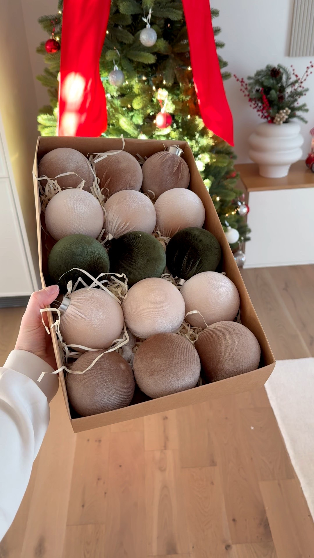 Recent Christmas tree decor that I’ve been loving 🥰 

#LTKHoliday #LTKHome #LTKSeasonal