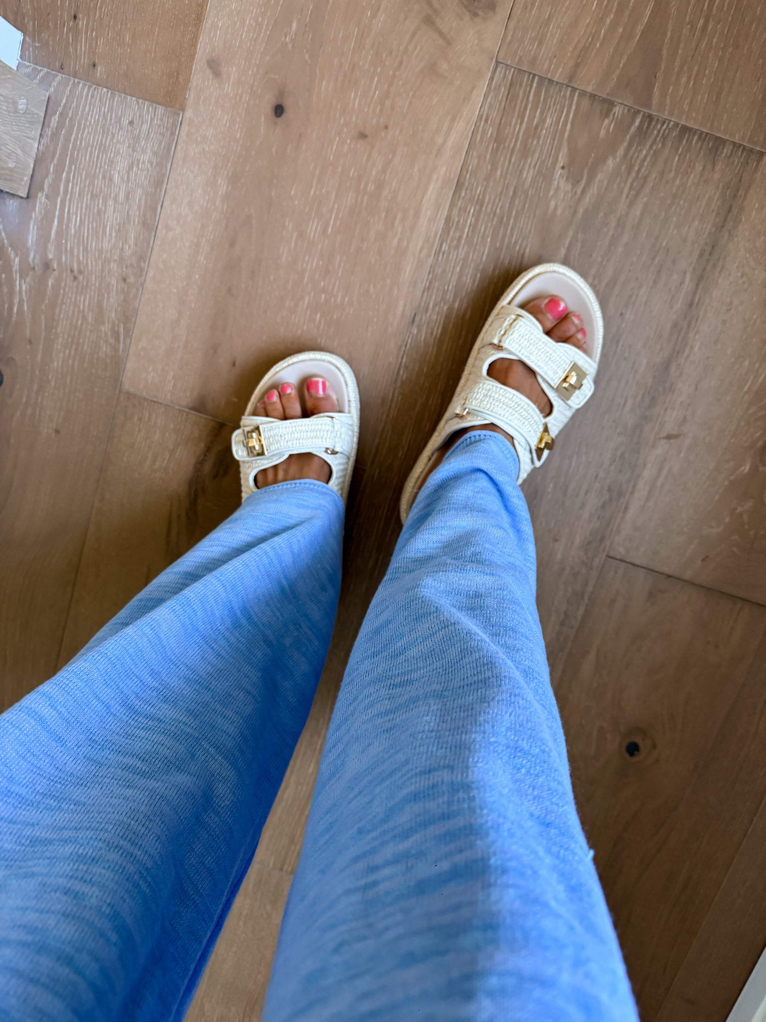 Comfy slide sandals 

#LTKSwim #LTKTravel #LTKootd