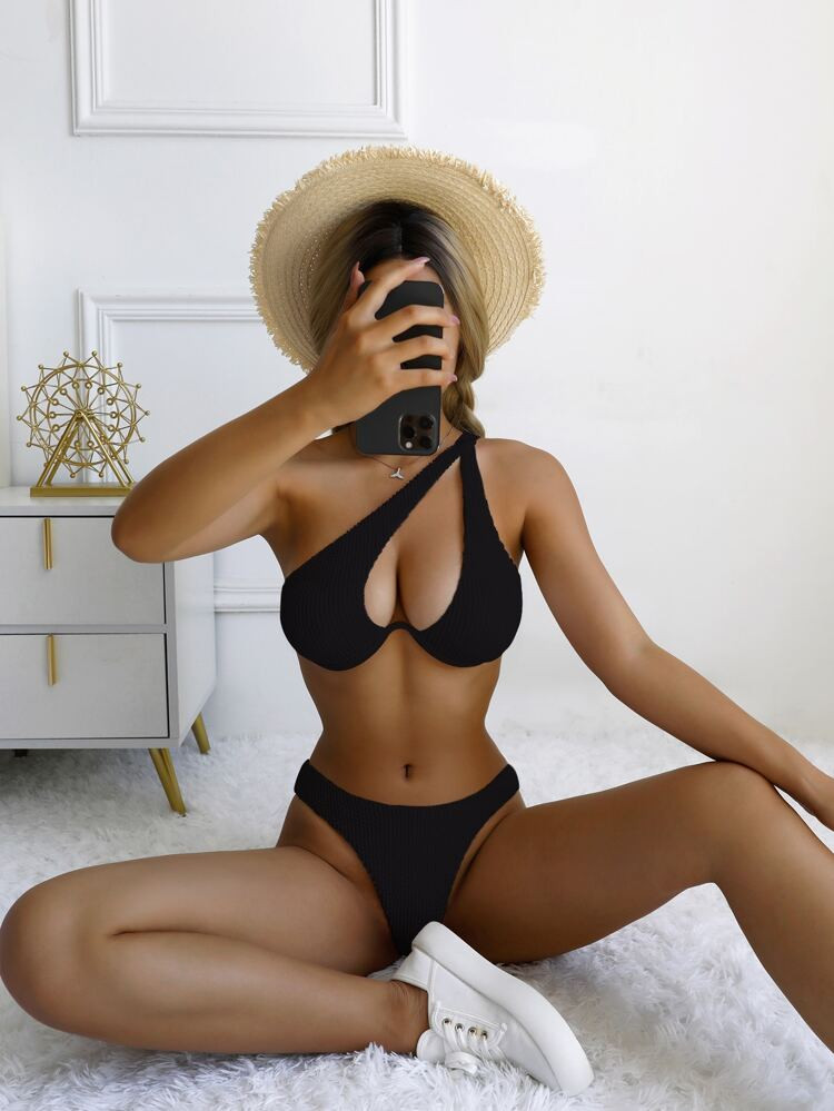 Textured One Shoulder Underwire Bikini Swimsuit | SHEIN