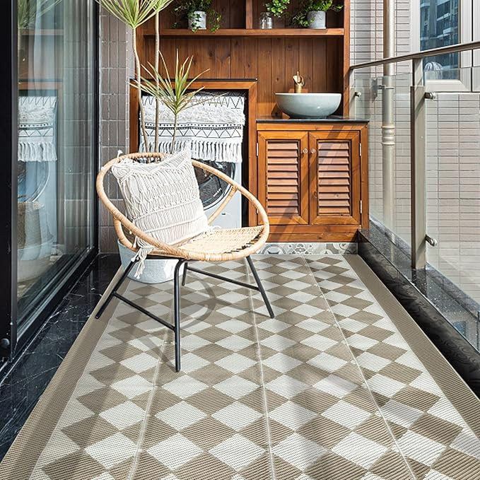 Kurala Reversible Rugs Plastic Patio Area Rugs, Lightweight Outside Mats for Patio, Straw, RV Cam... | Amazon (US)