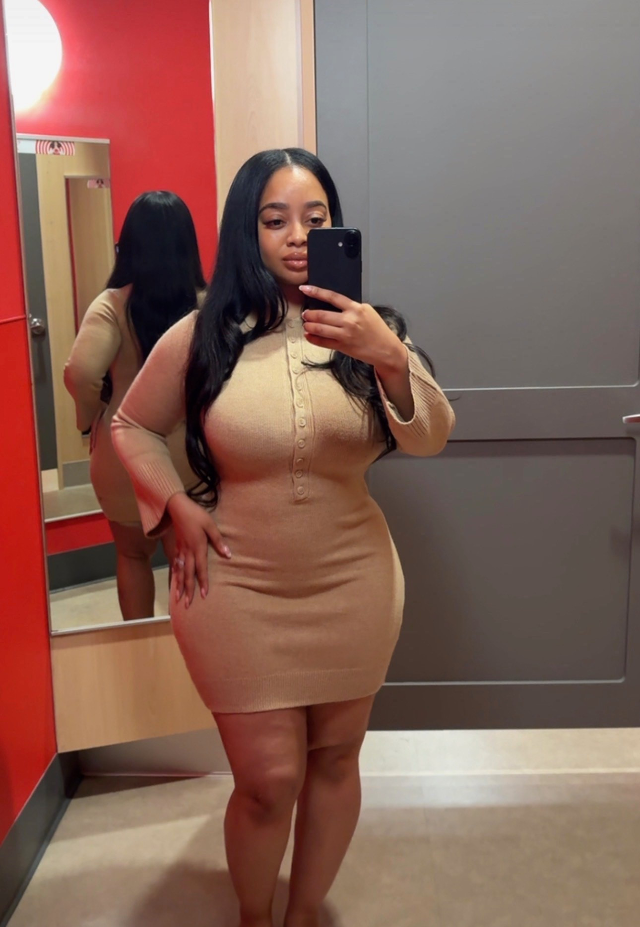I love this dress! The fit is Ah-mazinggg! I’m wearing a size small 🤍 It’s super stretchy!

#LTKdayinmylife #LTKGiftGuide #LTKHoliday