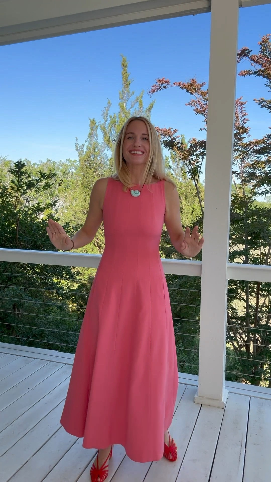 Can’t get enough of this dress!! I’m in a size 2 

#LTKWedding #LTKTravel #LTKParties