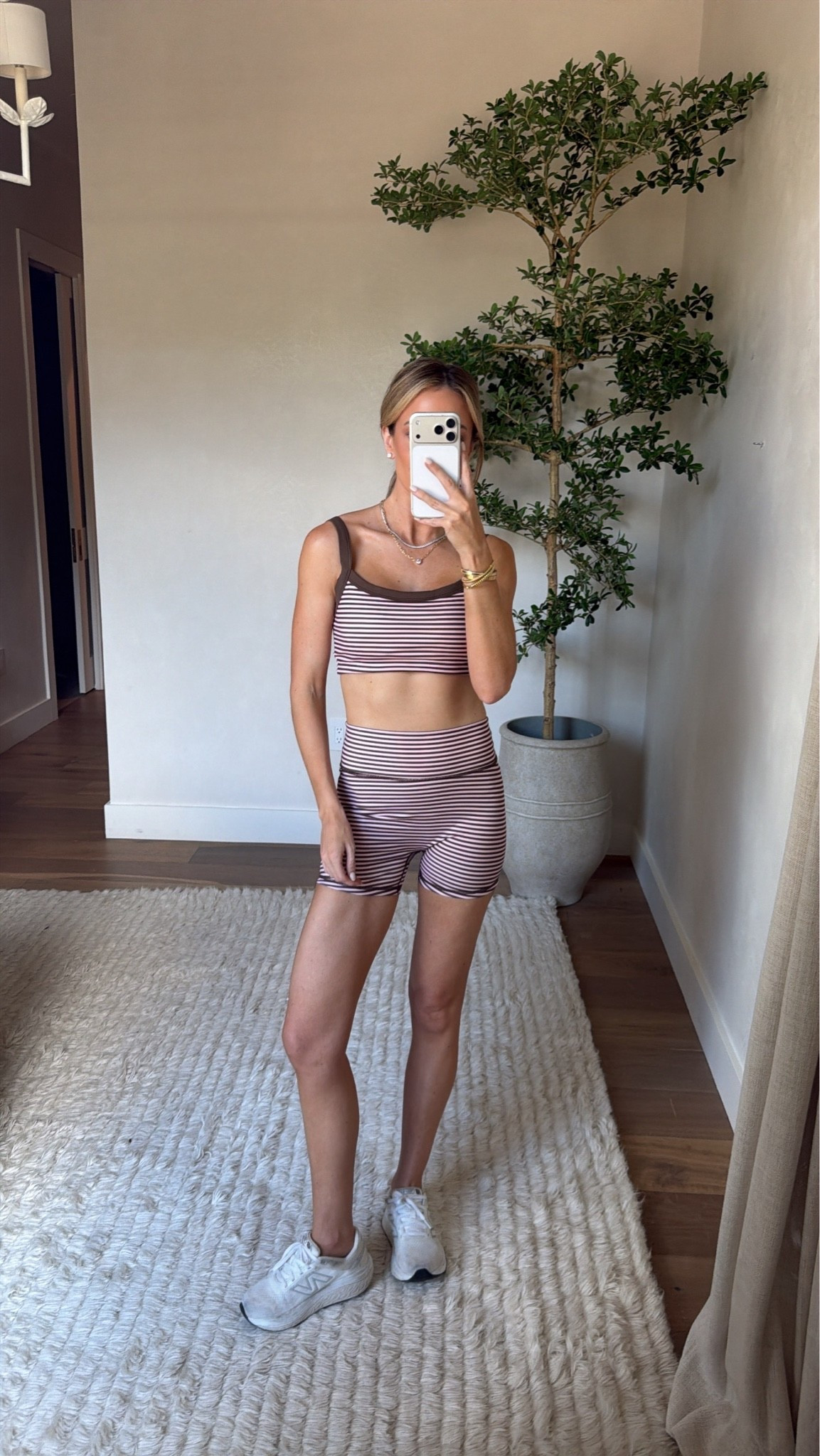 Today’s workout set 🫶🫶 under $50! Wearing a small

#LTKootd #LTKgrwm #LTKfitnessgoals