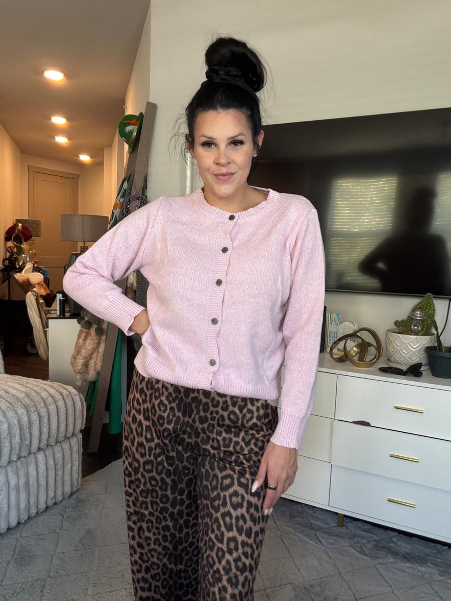 Mixing prints for a cozy day at home! Loving this soft pink cardigan with leopard print pants.#CardiganStyle #LeopardPrint #CozyOutfit 

 #LTKHoliday #LTKdayinmylife #LTKootd