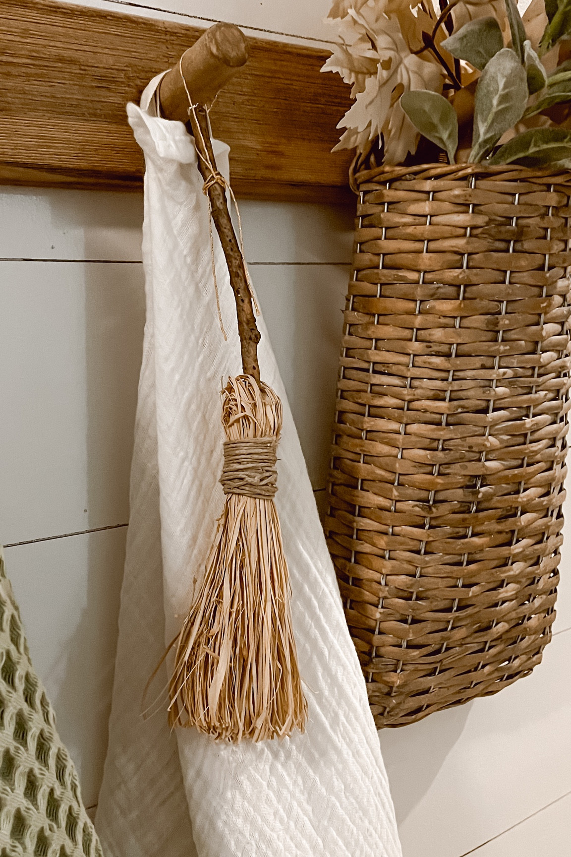 Pegs are always fun to decorate and change up for the different seasons 🍂 


#LTKhome #LTKSeasonal #LTKSale